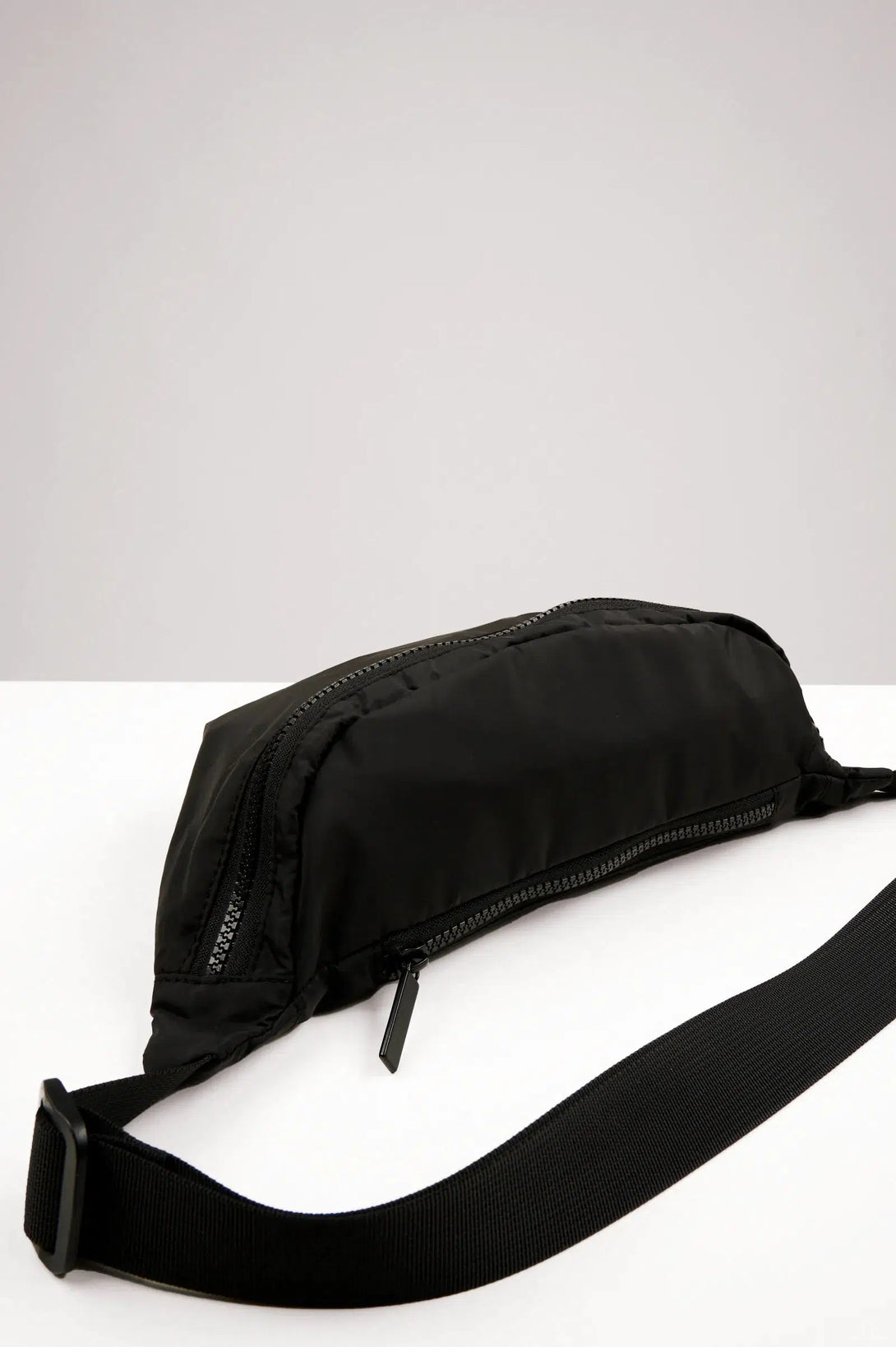 Belt Bag - Black-Activewear-Exoticathletica