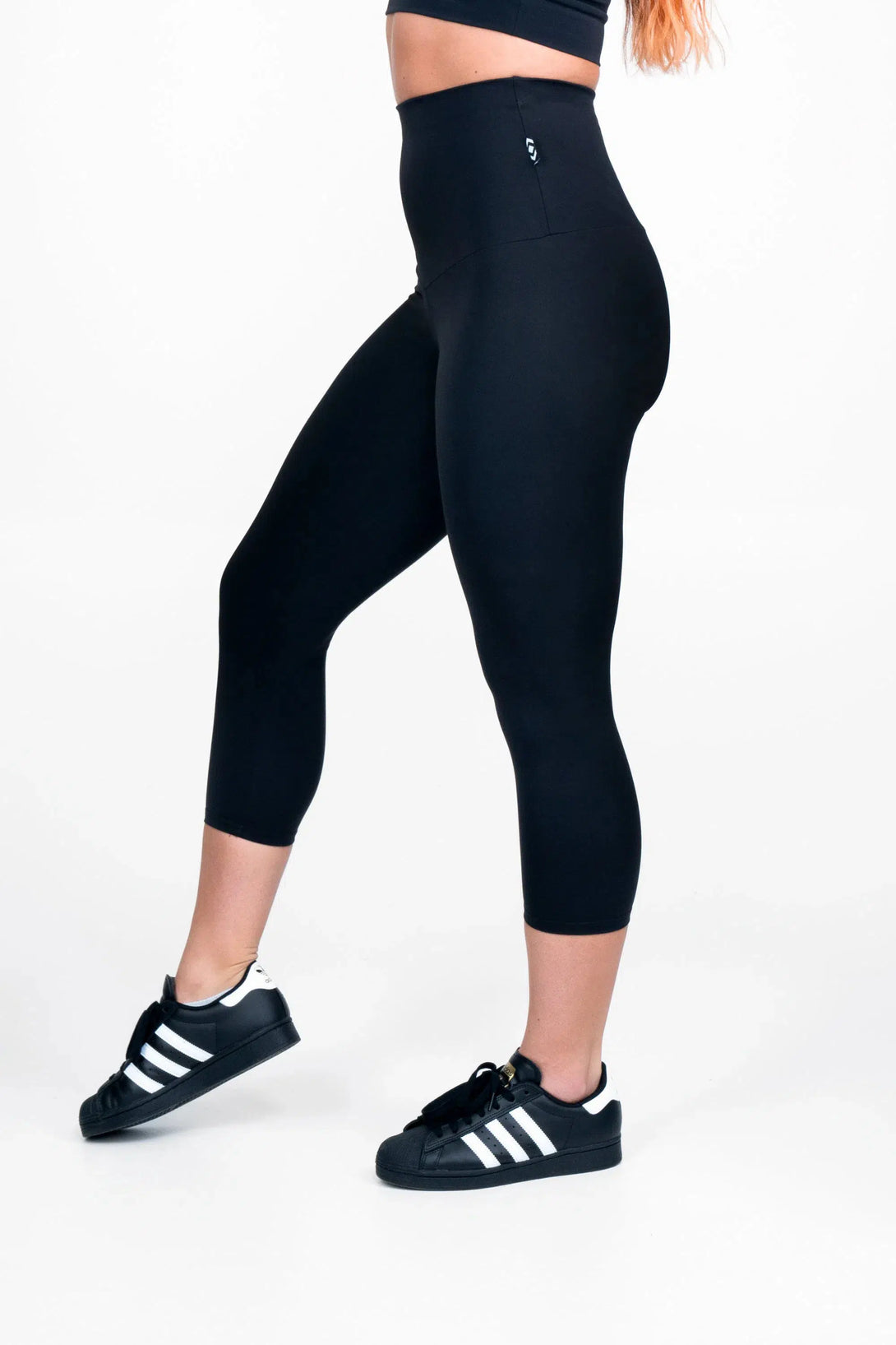 Black Body Contouring - Extra High Waisted Capri Leggings-Activewear-Exoticathletica