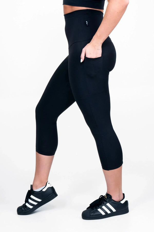 Black Body Contouring - Panel Pocket Extra High Waisted Capri Leggings-Activewear-Exoticathletica