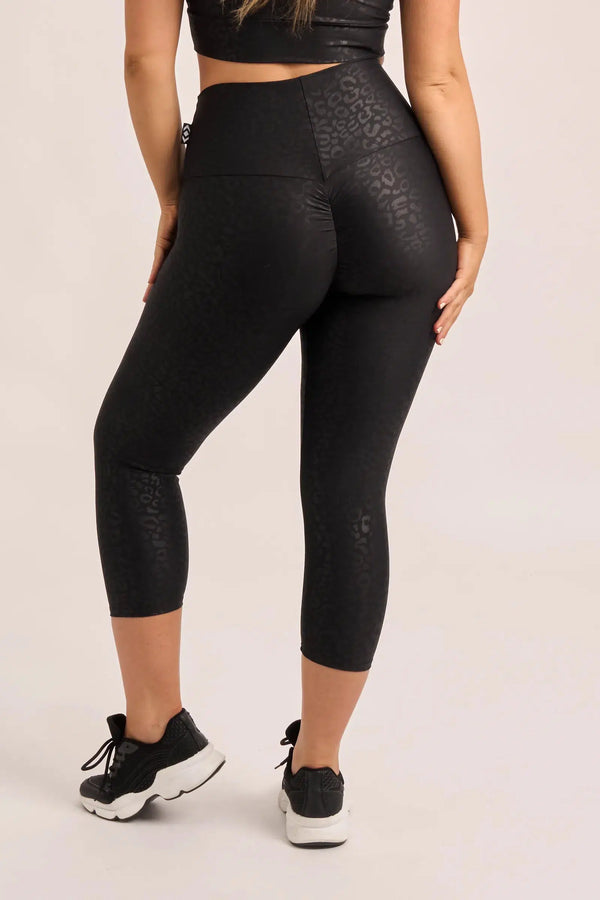 Black Exotic Touch Jag - Booty Scrunch High Waisted Capri Leggings-Activewear-Exoticathletica