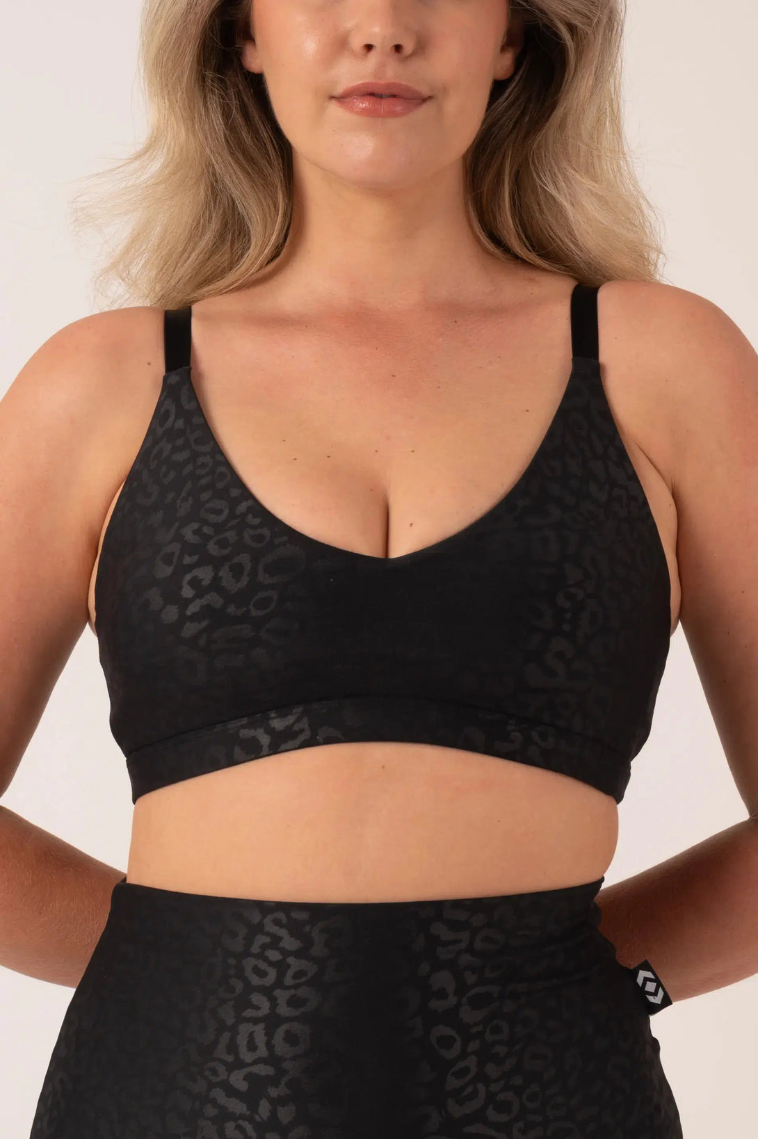 Black Exotic Touch Jag - Bralette Crop-Activewear-Exoticathletica