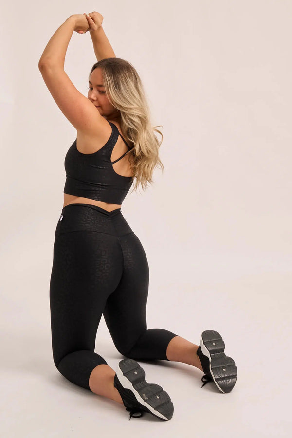 Black Exotic Touch Jag - Double Booty Scrunch High Waisted Capri Leggings-Activewear-Exoticathletica