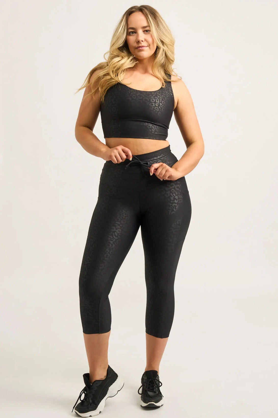 Black Exotic Touch Jag - Panel Pocket Drawstring Capri Leggings-9358328349686-Activewear-Exoticathletica