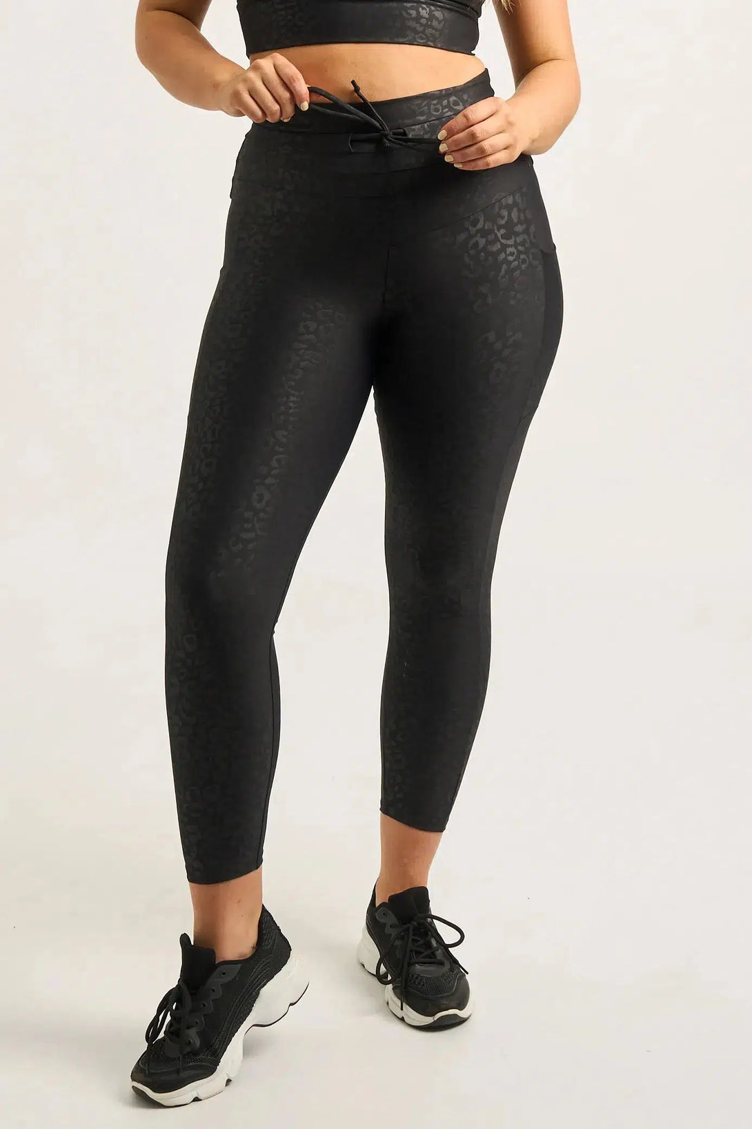 Black Exotic Touch Jag - Panel Pocket Drawstring High Waisted 7/8 Leggings-9358328360063-Activewear-Exoticathletica