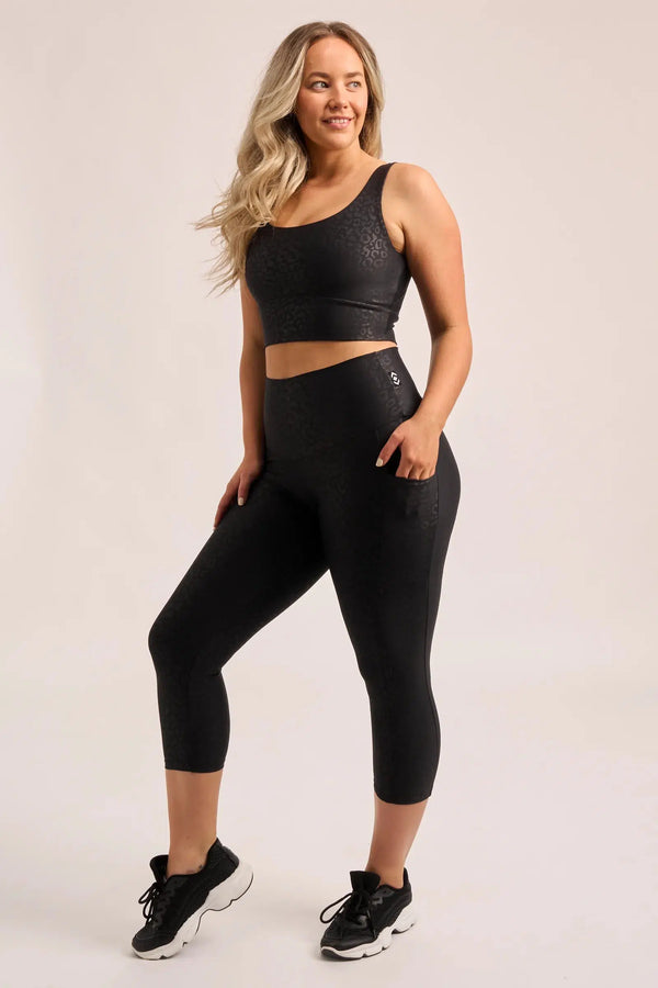 Black Exotic Touch Jag - Panel Pocket High Waisted Capri Leggings-Activewear-Exoticathletica