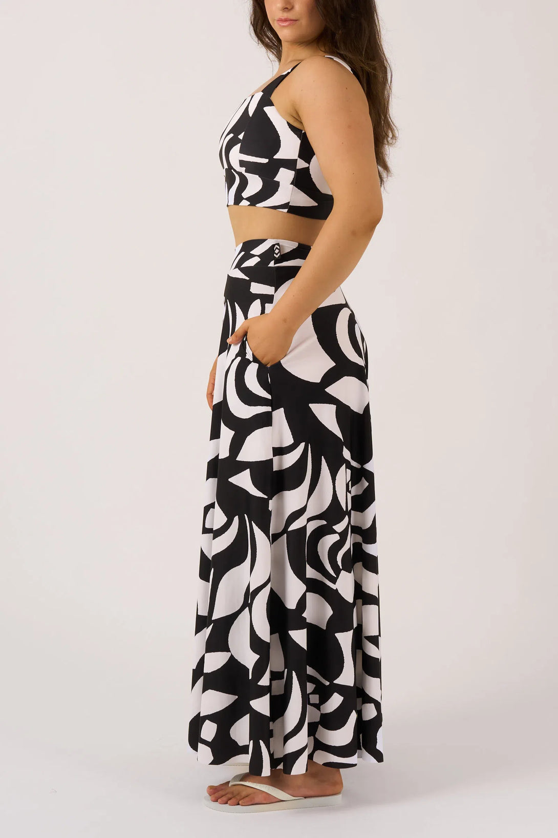 Black Geo Waves Silky - Palazzo Pant With Pocket-Activewear-Exoticathletica