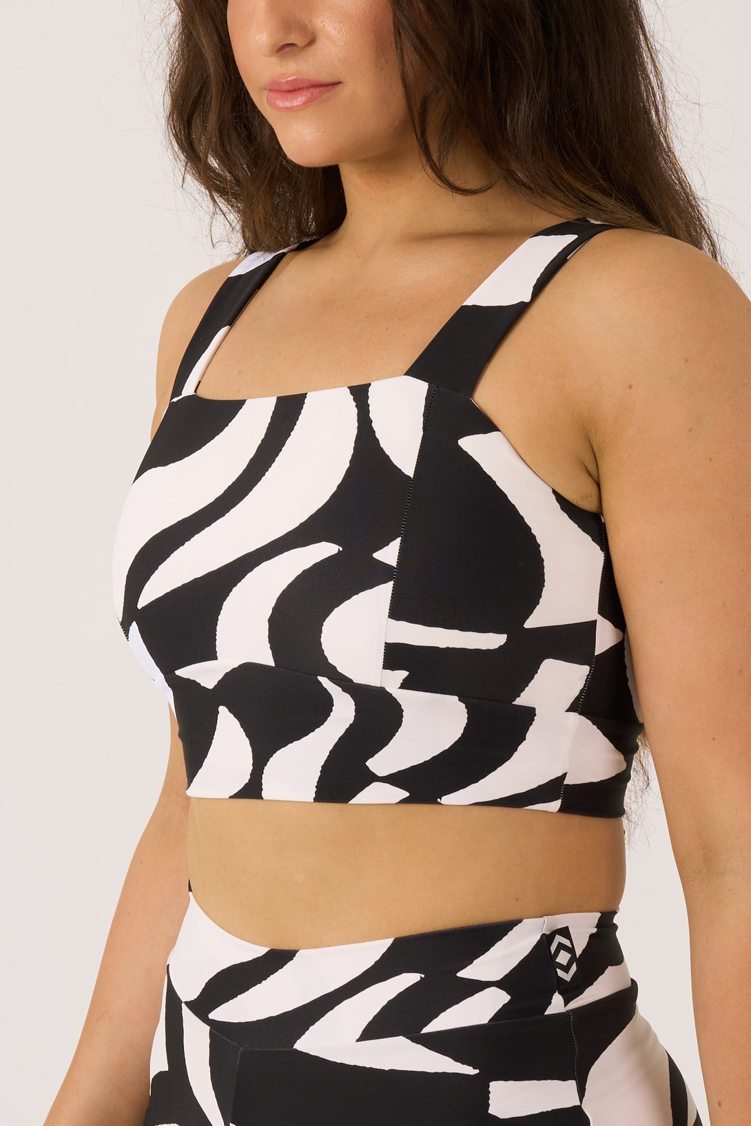 Black Geo Waves Silky - Square Neck Comfort Crop Top-Activewear-Exoticathletica