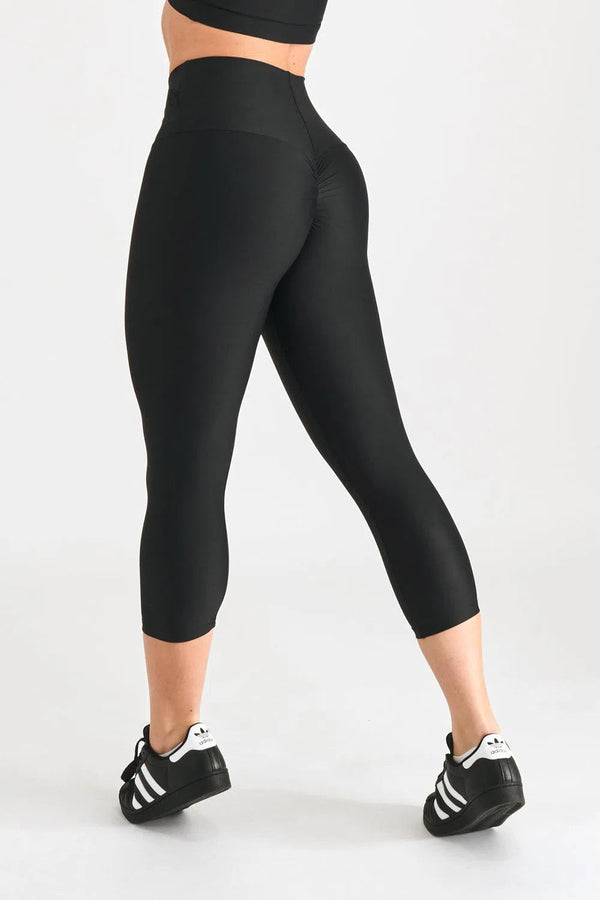 Black Performance - Booty Scrunch High Waisted Capri Leggings-Activewear-Exoticathletica