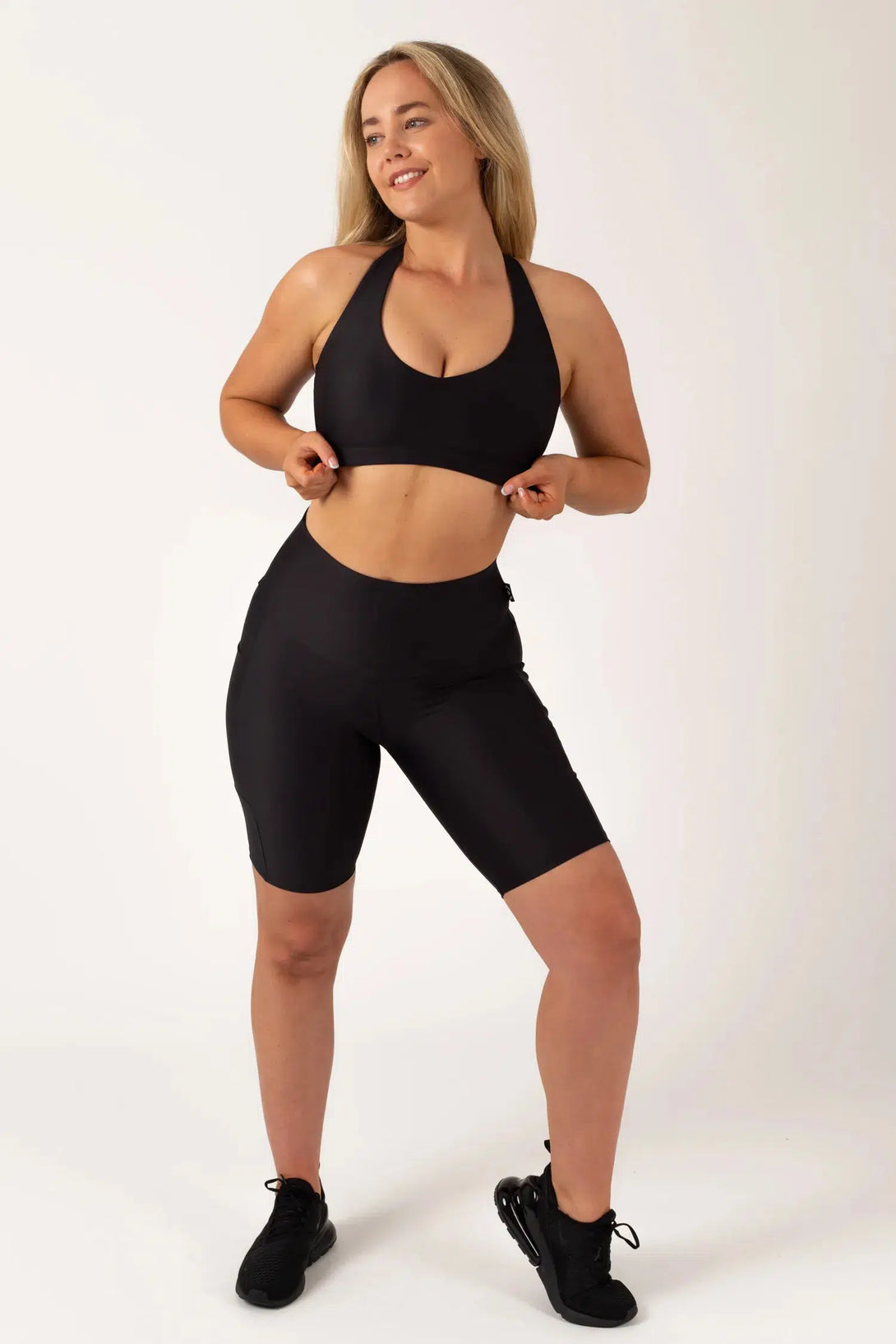 Black Performance - Deep V Crop-Activewear-Exoticathletica