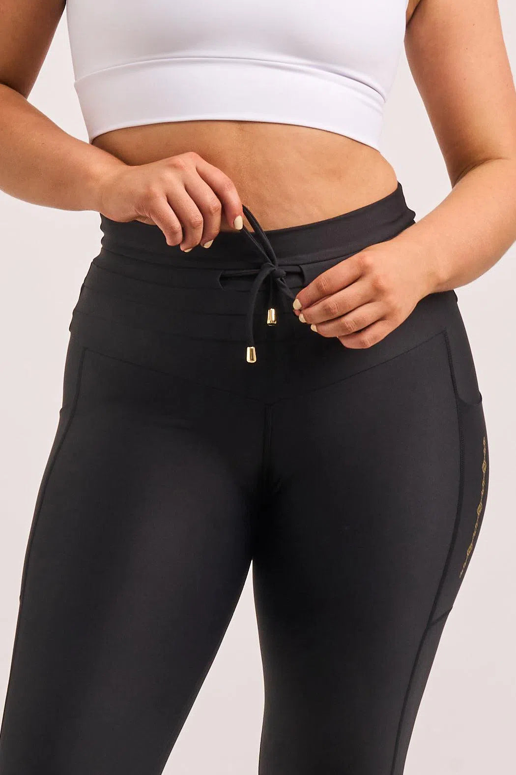 Black Performance - Luxe Panel Pocket Drawstring Capri Leggings-Activewear-Exoticathletica