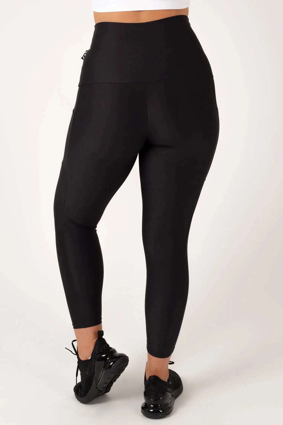 Black Performance - Panel Pocket Extra High Waisted 7/8 Leggings-Activewear-Exoticathletica