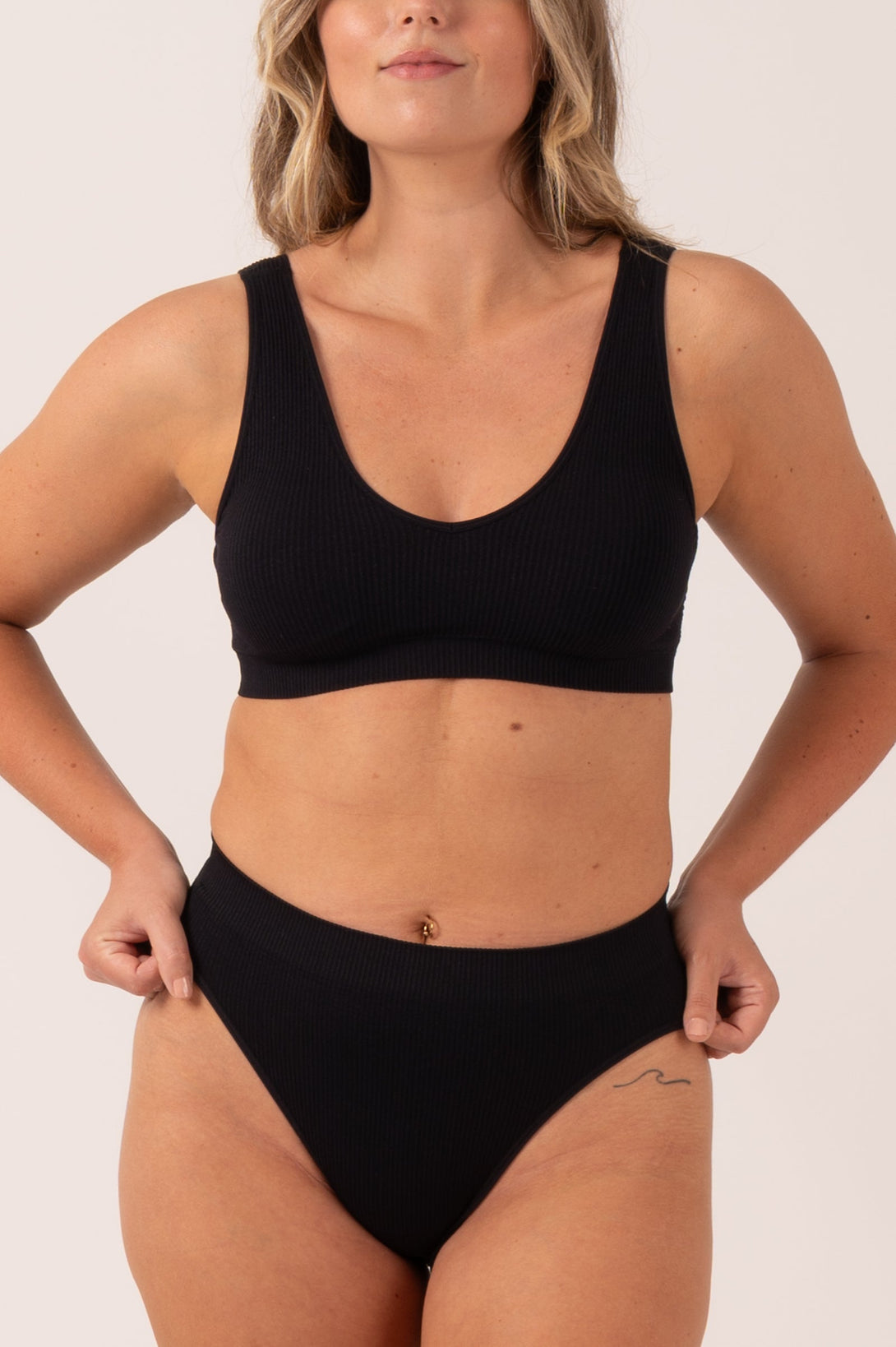 Black Rib Seam Free - Plunge Bralette-9358328298991-Activewear-Exoticathletica