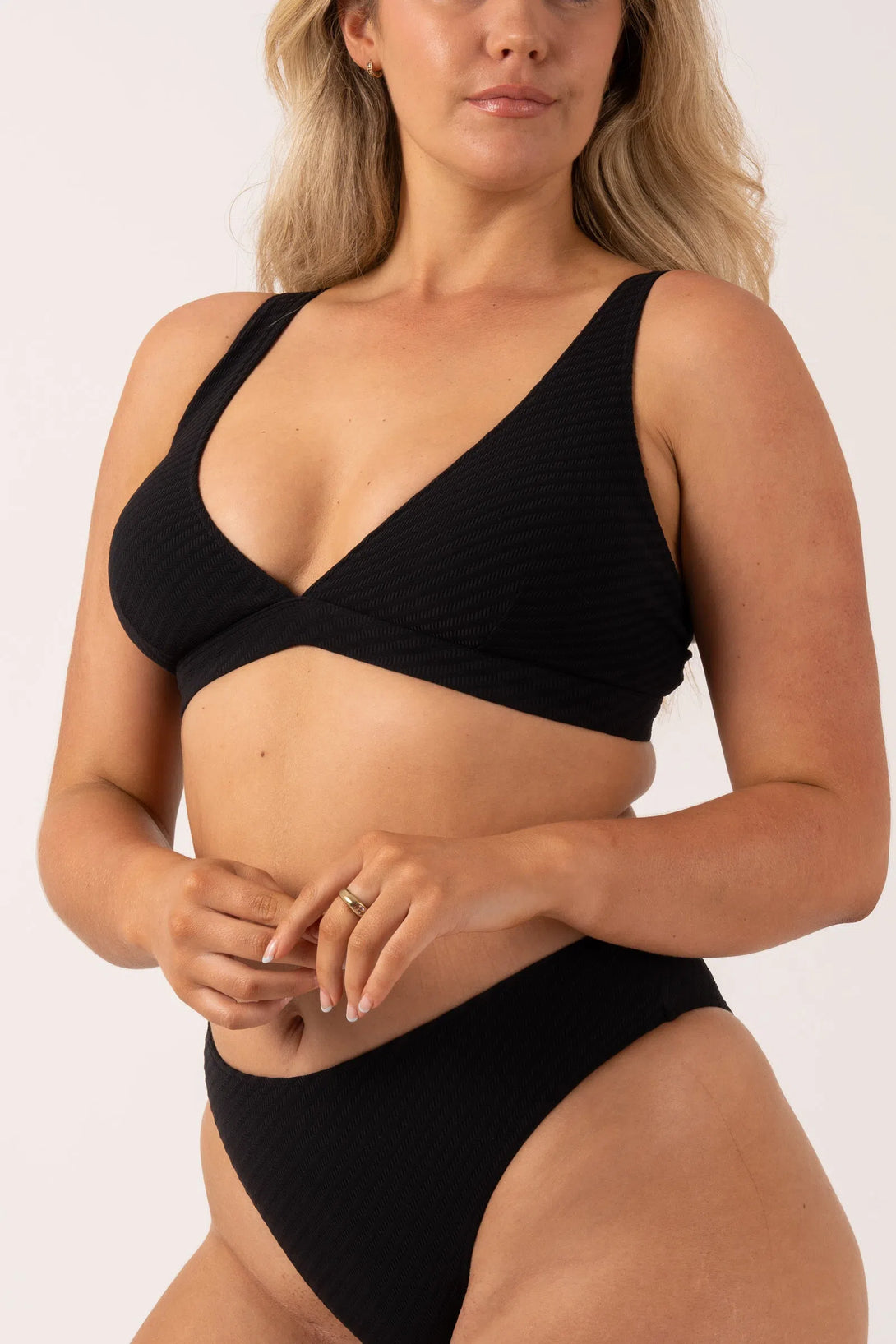 Black Textured - Built Up Deep V Triangle Bikini Top-Activewear-Exoticathletica