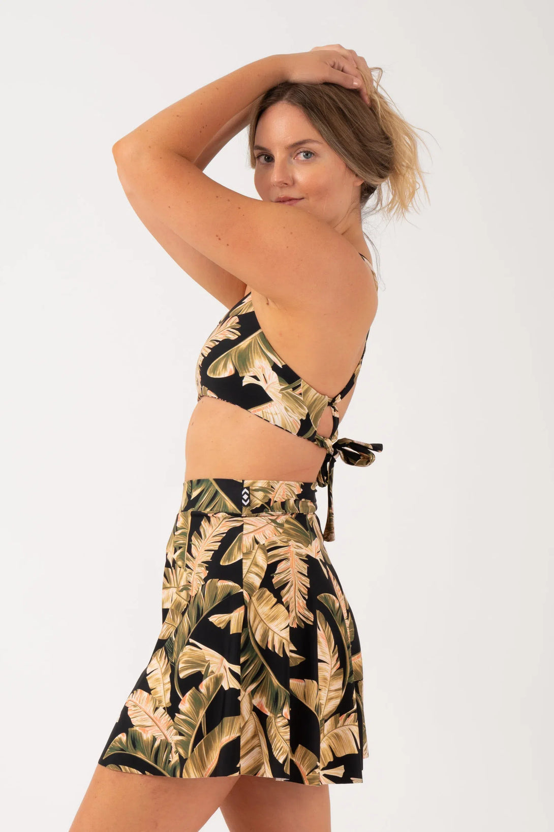 Black Tropical Leaf Silky - Mini Palazzo Short-Activewear-Exoticathletica