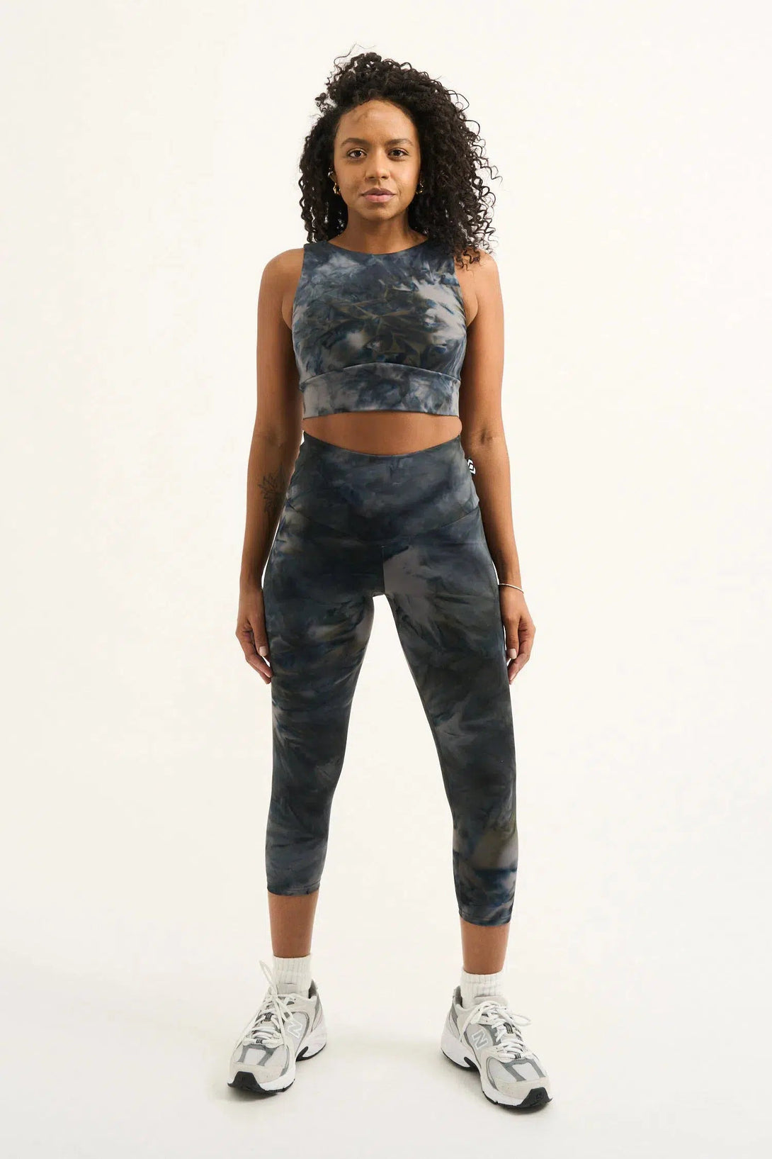 Body Contouring High Waisted Capri Leggings - Dark And Moody-Activewear-Exoticathletica