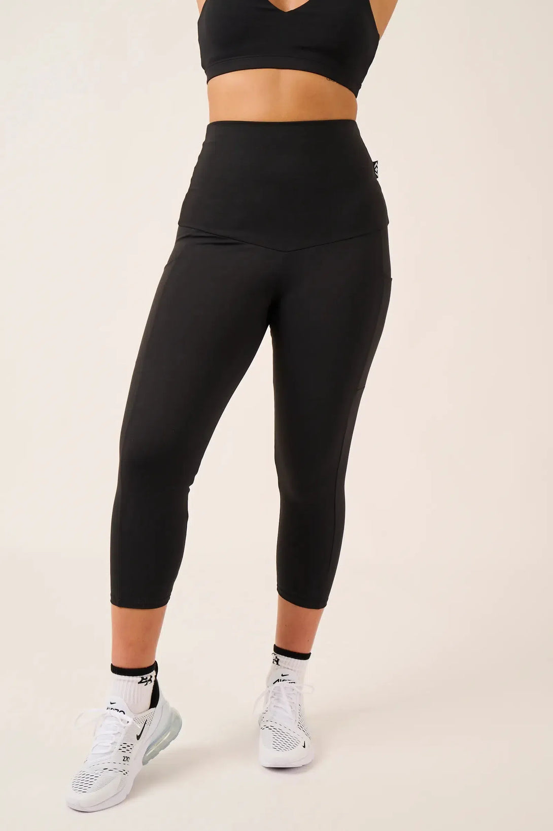 Body Contouring Panel Pocket Extra High Waisted Capri Leggings - Black-Activewear-Exoticathletica