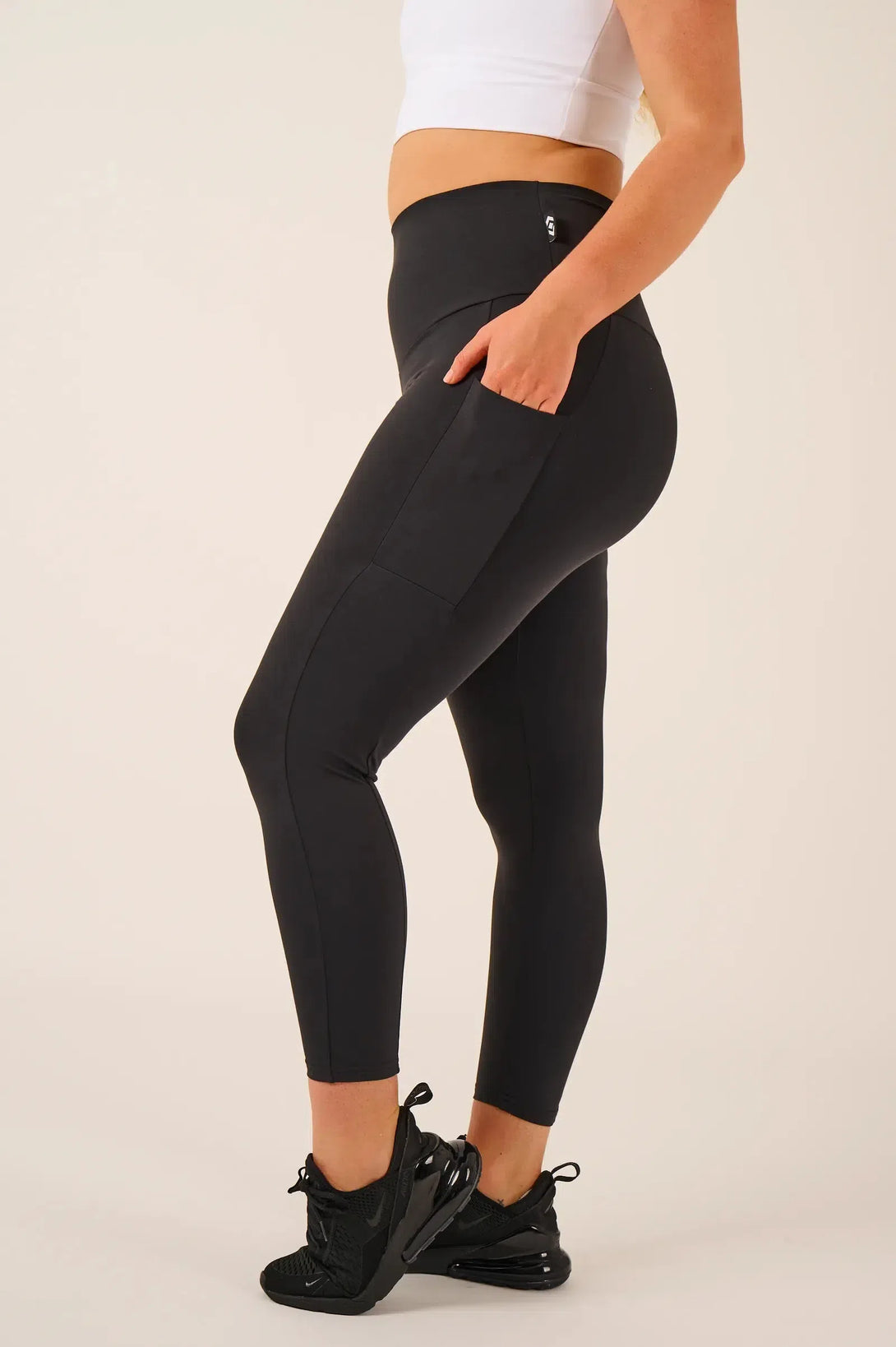 Body Contouring Panel Pocket High Waisted 7/8 Leggings - Black-Activewear-Exoticathletica