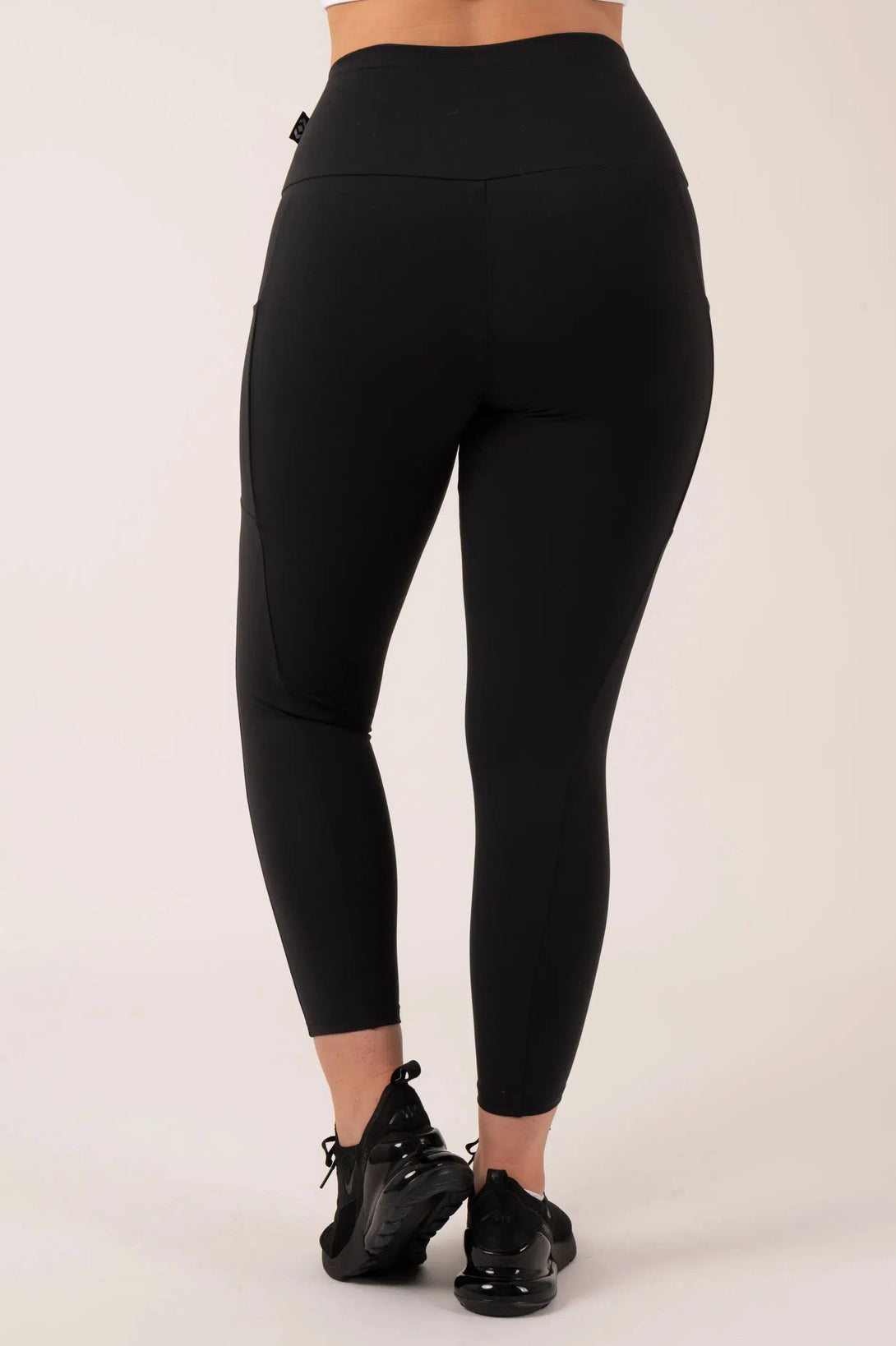 Body Contouring Panel Pocket High Waisted 7/8 Leggings - Black-Activewear-Exoticathletica