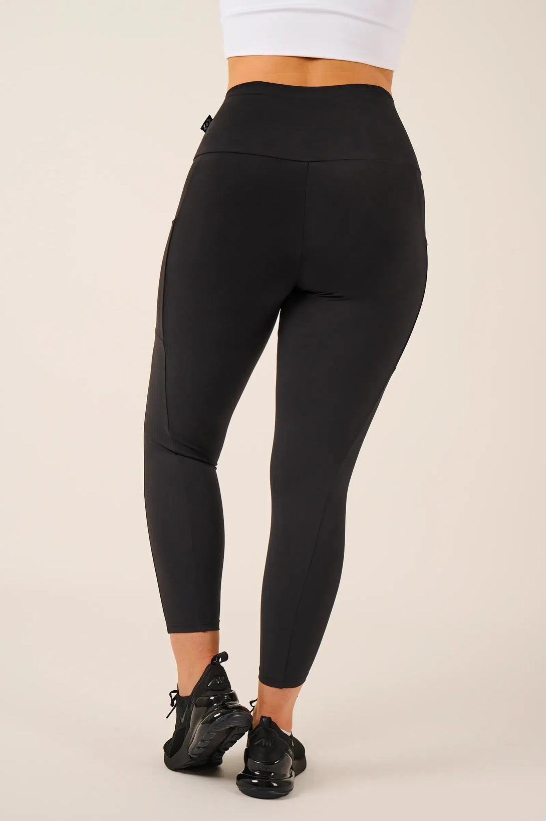 Body Contouring Panel Pocket High Waisted 7/8 Leggings - Black-Activewear-Exoticathletica