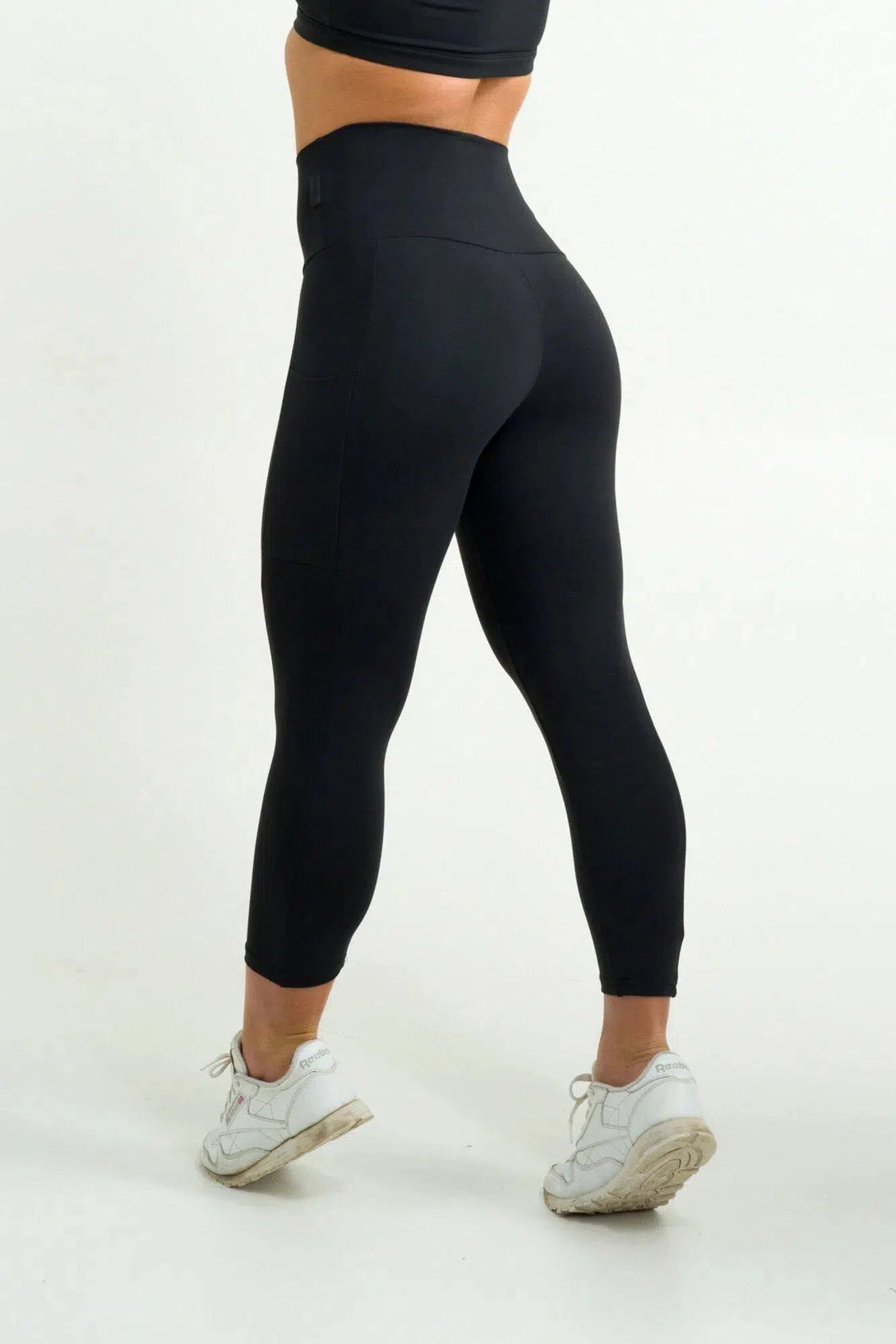 Body Contouring Panel Pocket High Waisted Capri Leggings - Black-Activewear-Exoticathletica