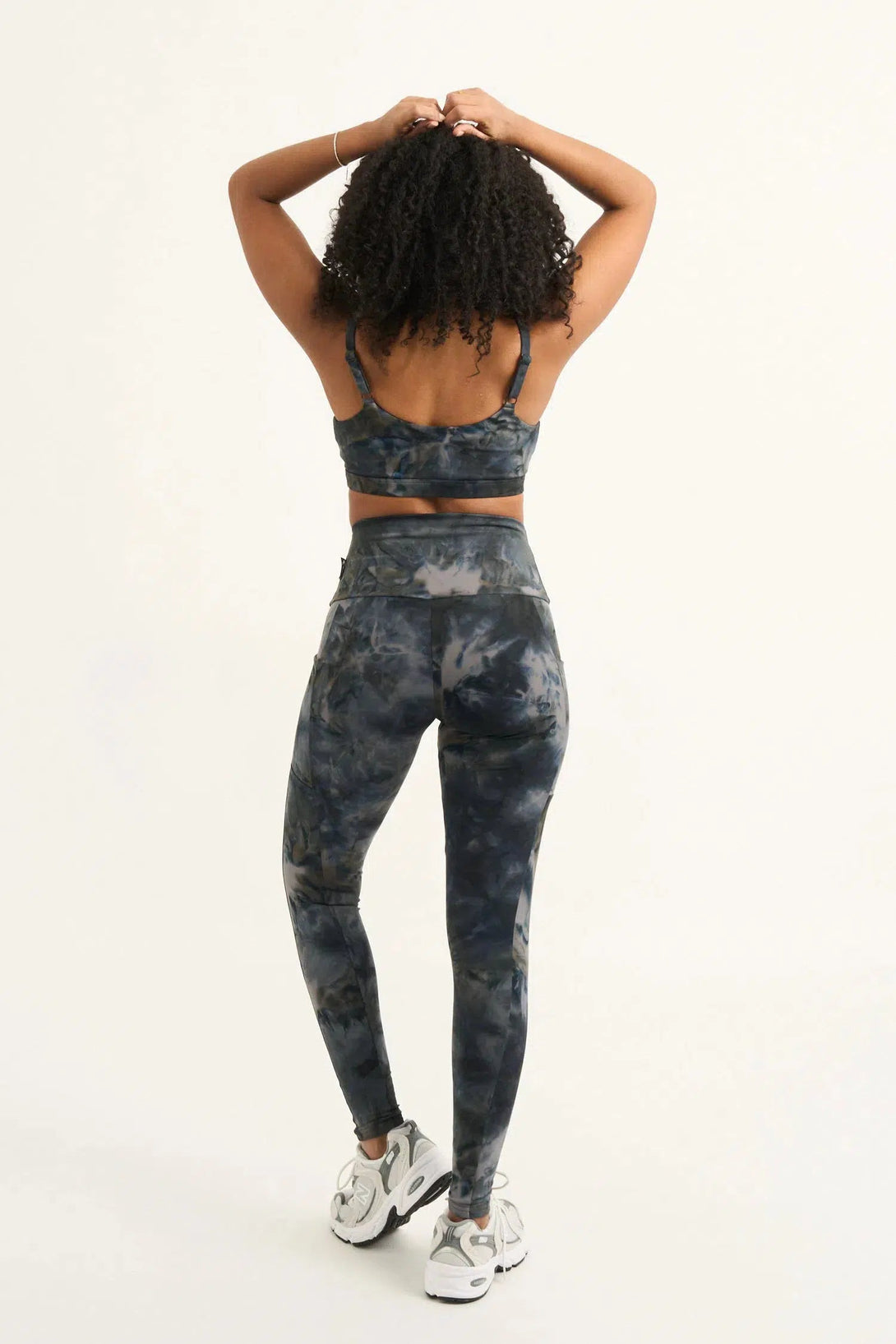 Body Contouring Panel Pocket High Waisted Leggings - Dark And Moody-Activewear-Exoticathletica