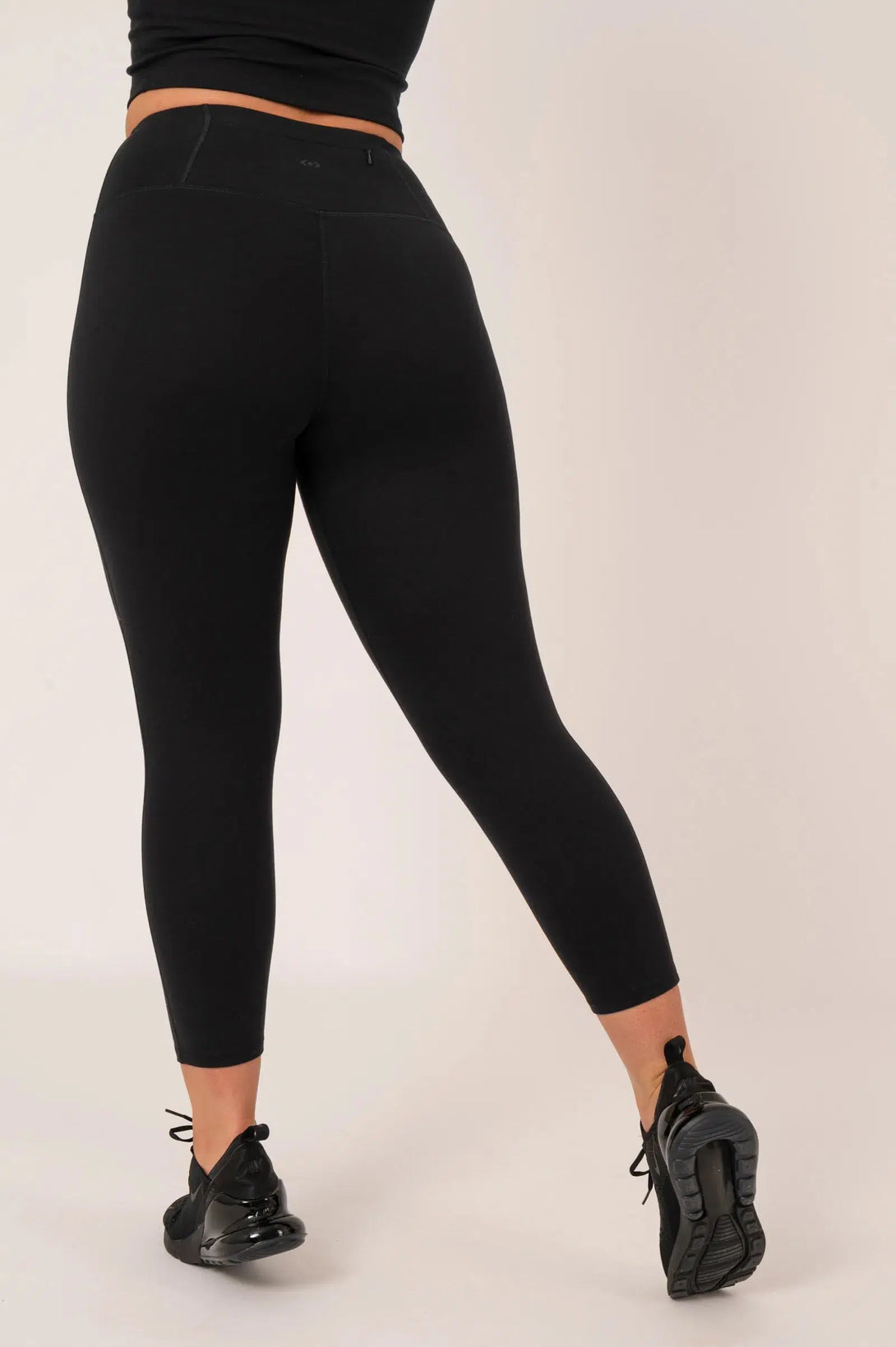 Buttersoft High Waisted Back Zip Pocket Capri Leggings - Black-Activewear-Exoticathletica