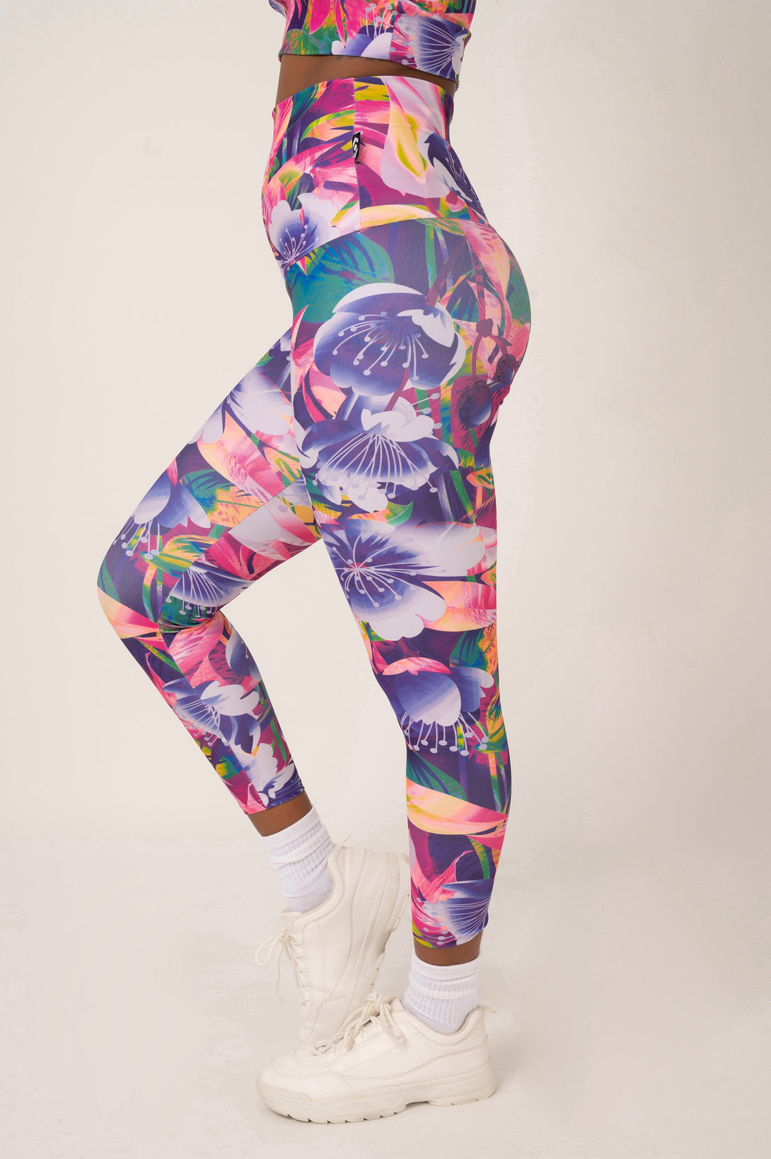 Down The Garden Path Performance - Extra High Waisted 7/8 Leggings-Activewear-Exoticathletica