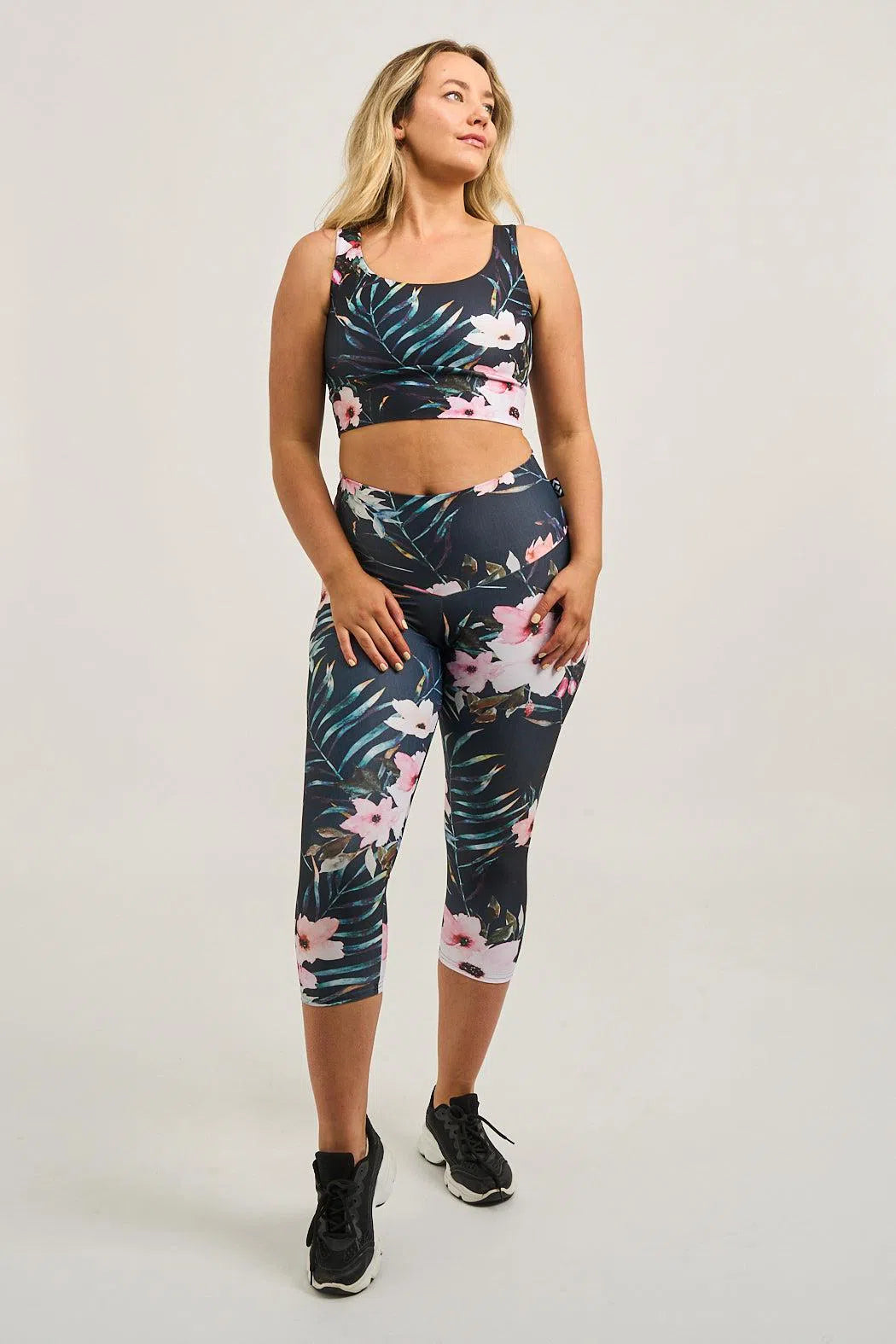 Exotic At Heart Performance - Booty Scrunch High Waisted Capri Leggings-Activewear-Exoticathletica