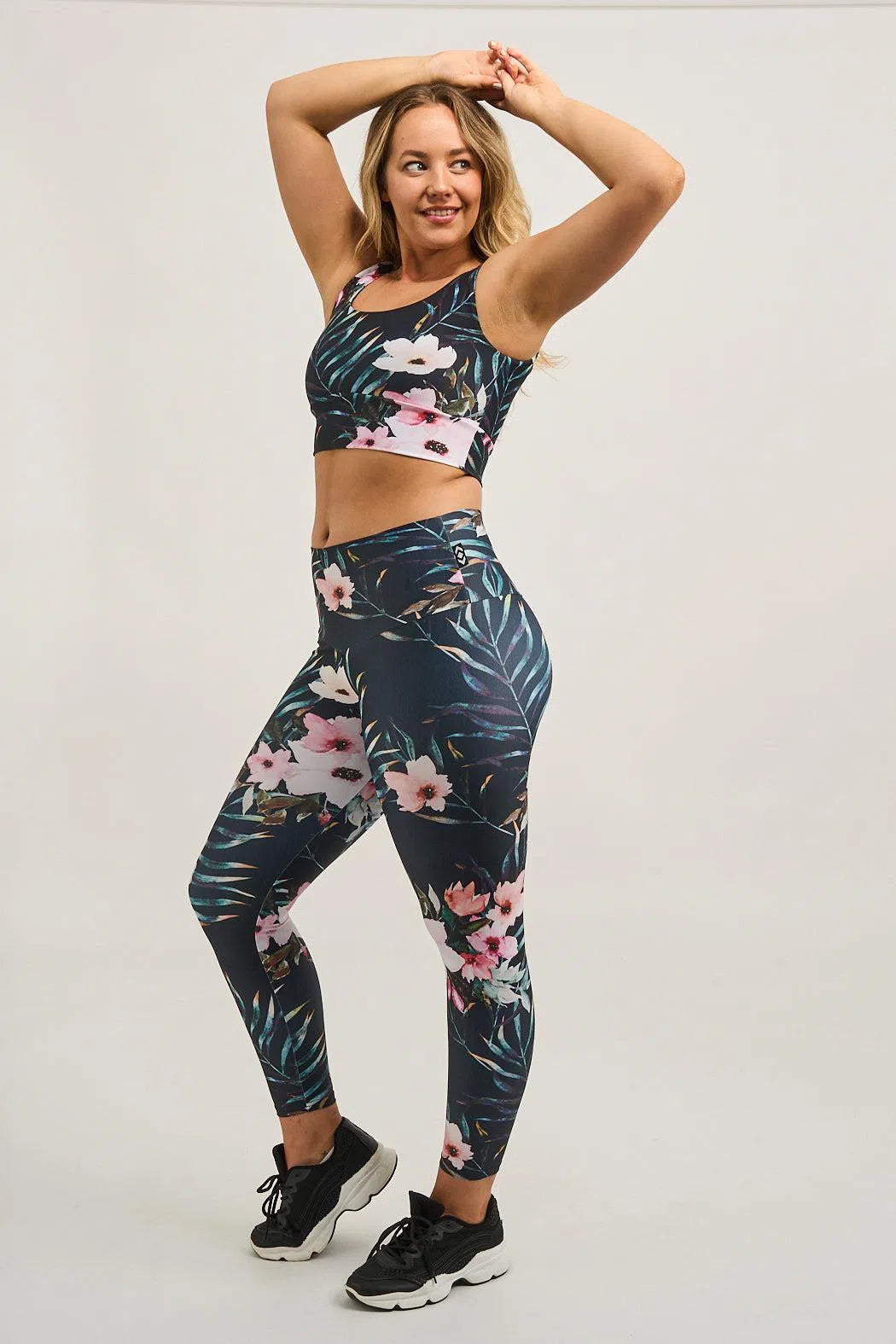 Exotic At Heart Performance - High Waisted 7/8 Leggings-Activewear-Exoticathletica