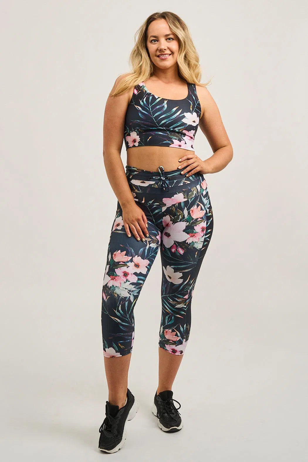 Exotic At Heart Performance - Panel Pocket Drawstring Capri Leggings-Activewear-Exoticathletica