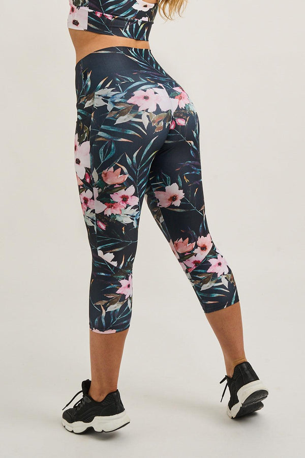 Exotic At Heart Performance - Pocket Booty Shaper High Waisted Capri Leggings-Activewear-Exoticathletica