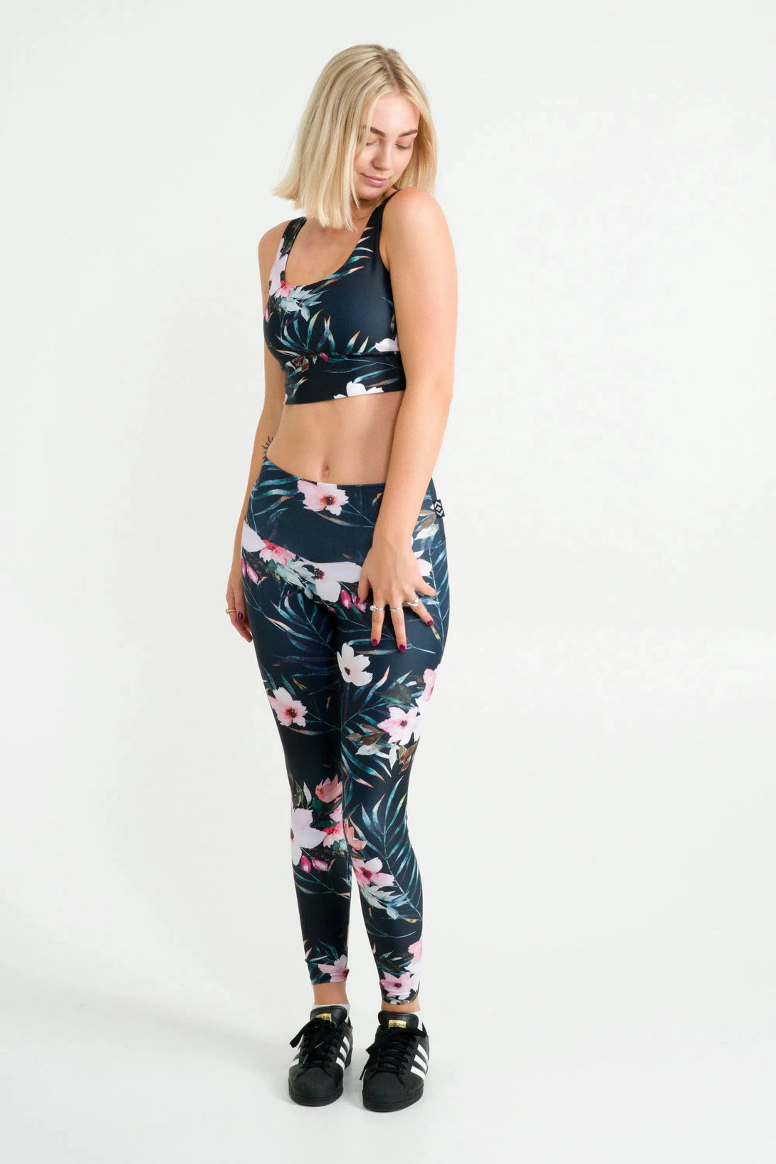 Exotic At Heart Performance - Scoop Neck Comfort Crop Top-Activewear-Exoticathletica