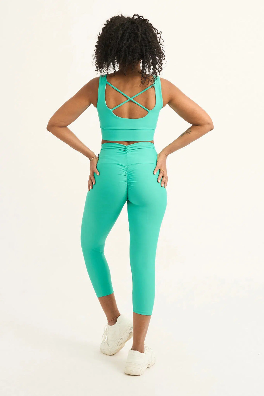 Jade Performance - Double Booty Scrunch High Waisted Capri Leggings-Activewear-Exoticathletica