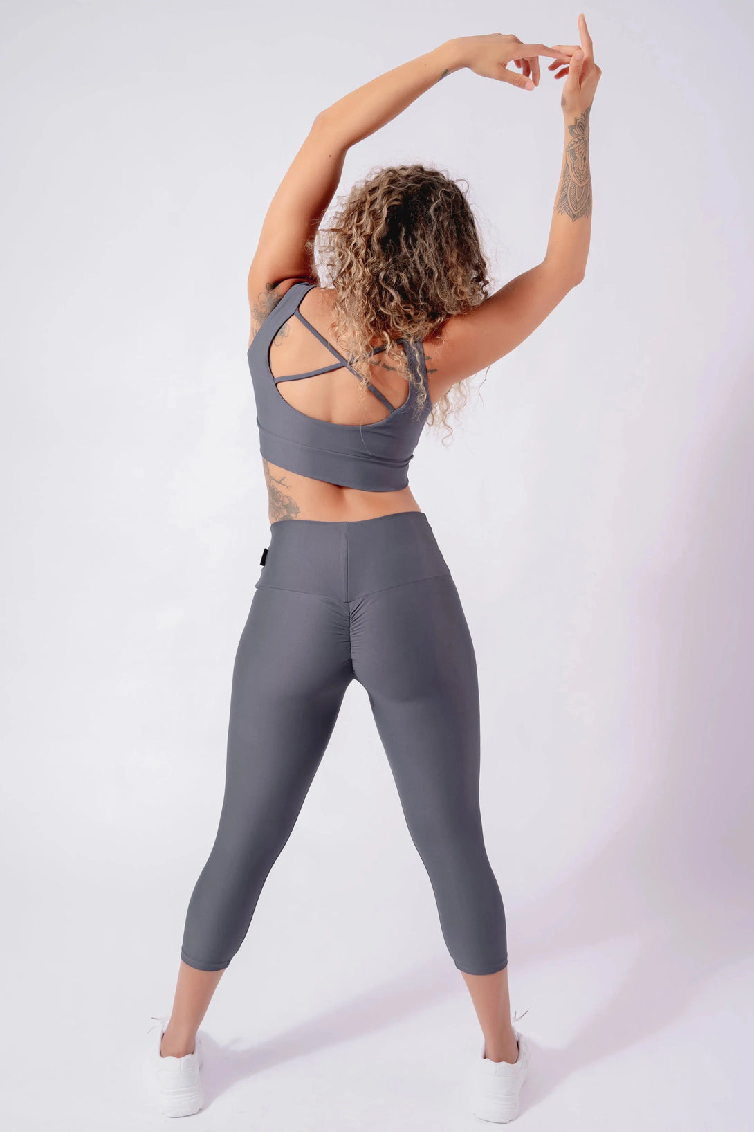 Mama Shark Performance - Booty Scrunch High Waisted Capri Leggings-Activewear-Exoticathletica