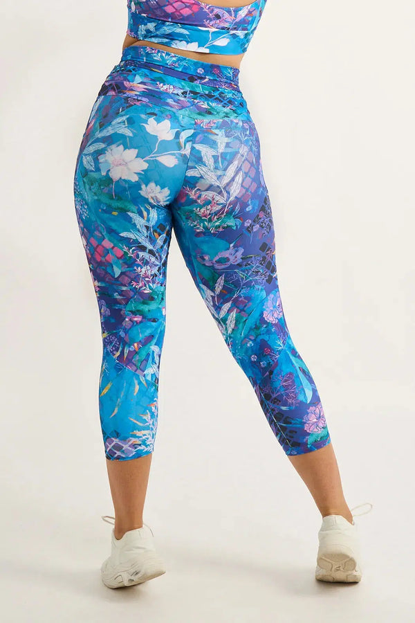 Mermaid Mafia Performance - Pocket Booty Shaper Drawstring Capri Leggings-Activewear-Exoticathletica