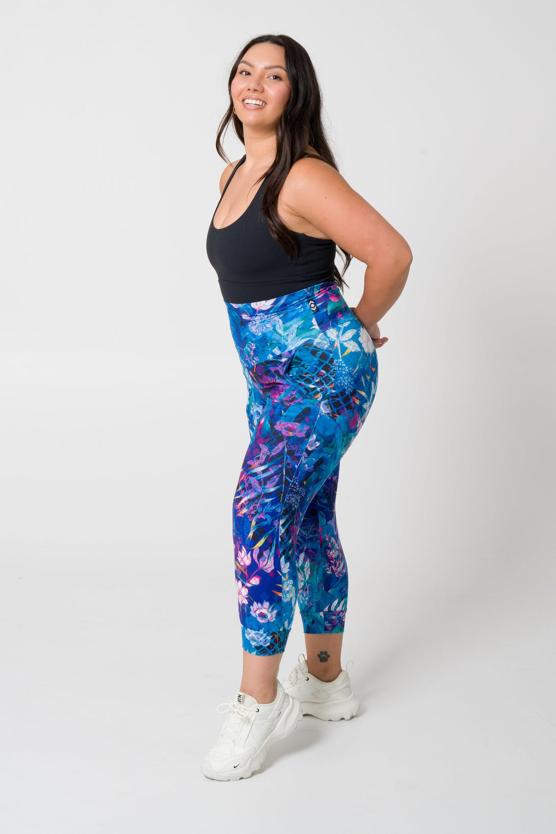 Mermaid Mafia Soft To Touch - Jogger Capris W/ Pockets-Activewear-Exoticathletica