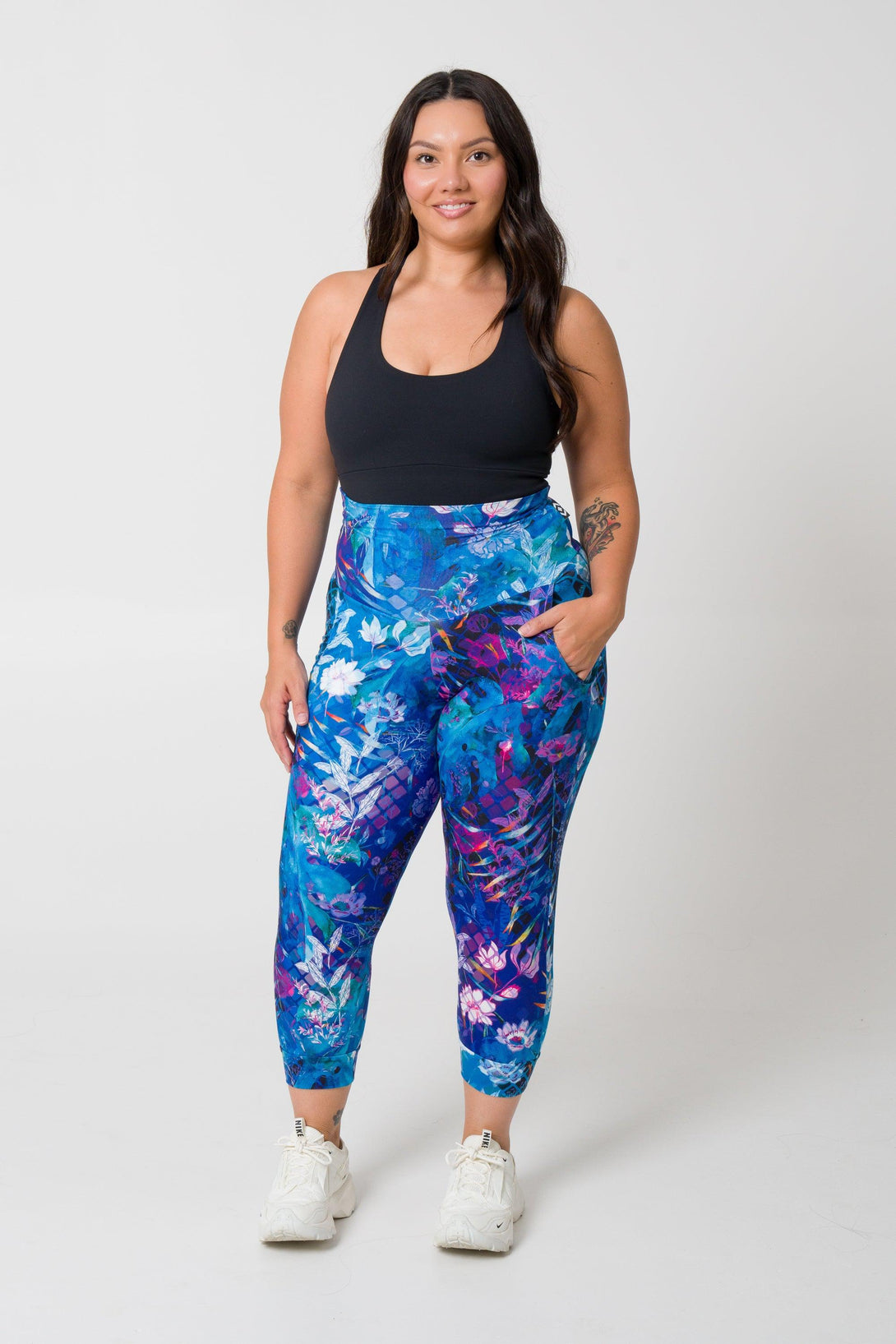 Mermaid Mafia Soft To Touch - Jogger Capris W/ Pockets-Activewear-Exoticathletica