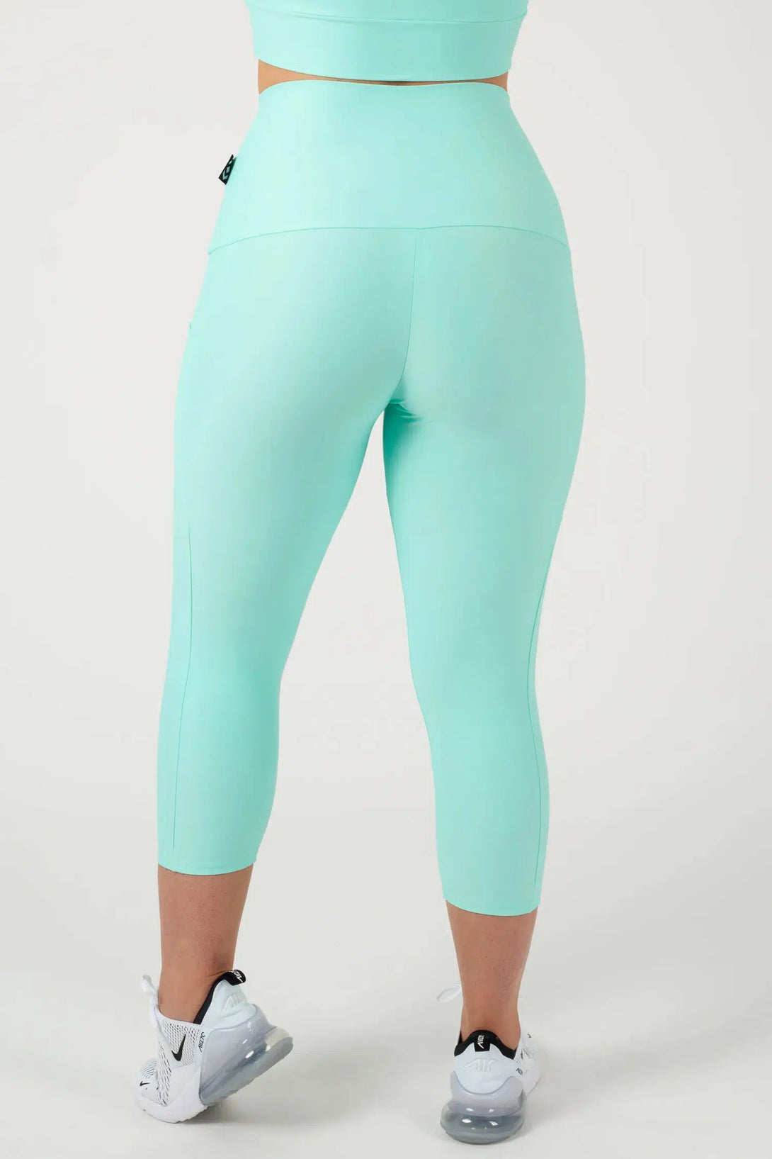 Mint Performance - Panel Pocket Extra High Waisted Capri Leggings-Activewear-Exoticathletica