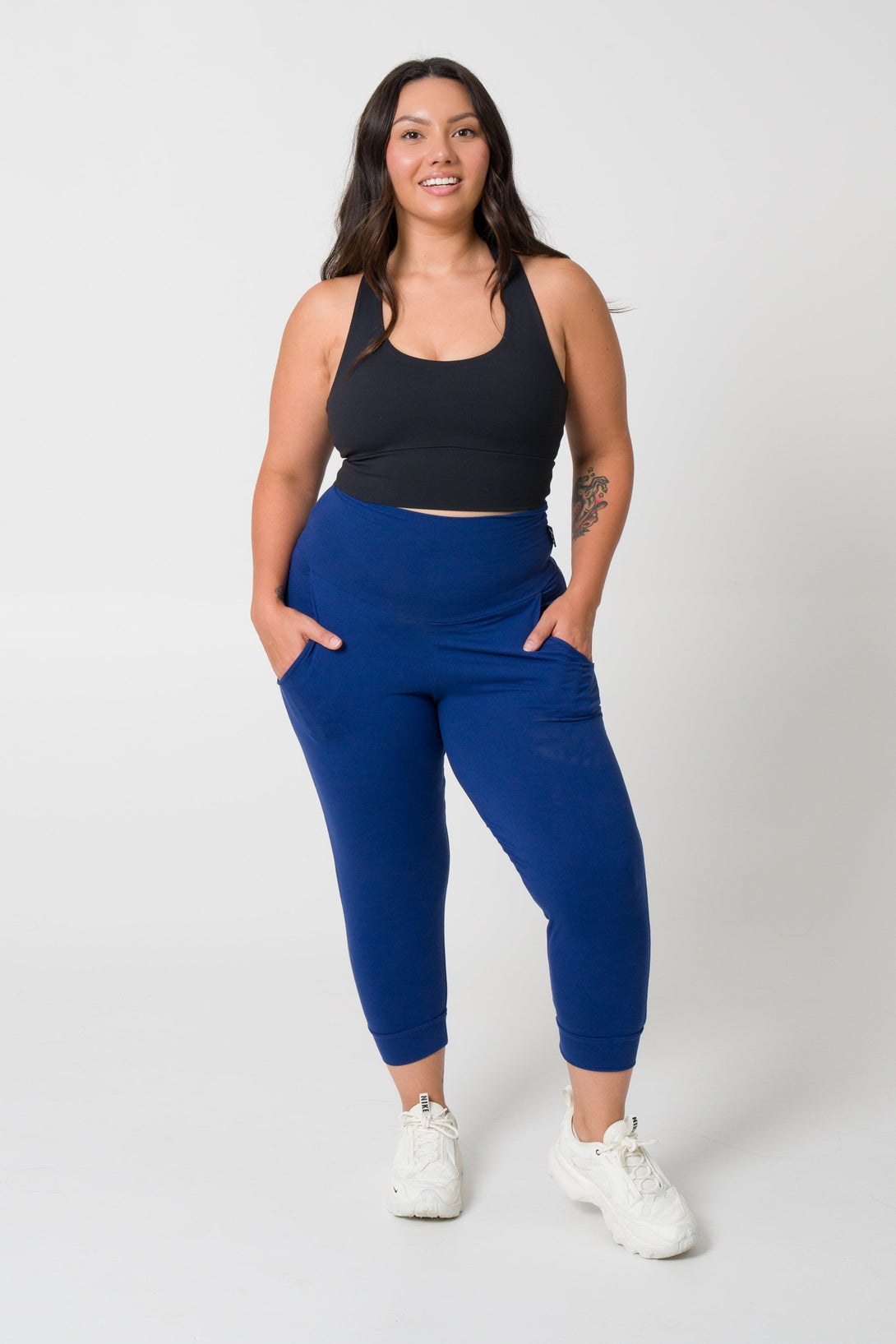 Navy Soft To Touch - Jogger Capris W/ Pockets-Activewear-Exoticathletica
