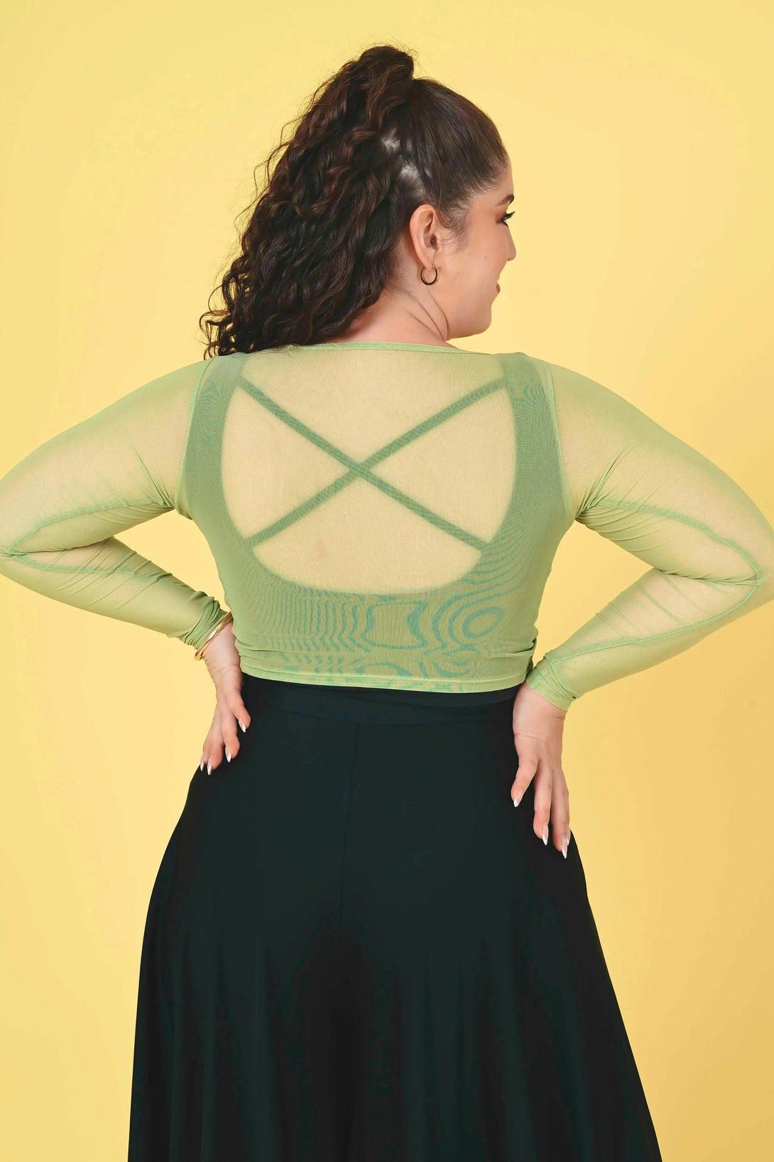 Net Twist Knot Fitted V Neck Cropped Long Sleeve Tee - Olive Green-Activewear-Exoticathletica