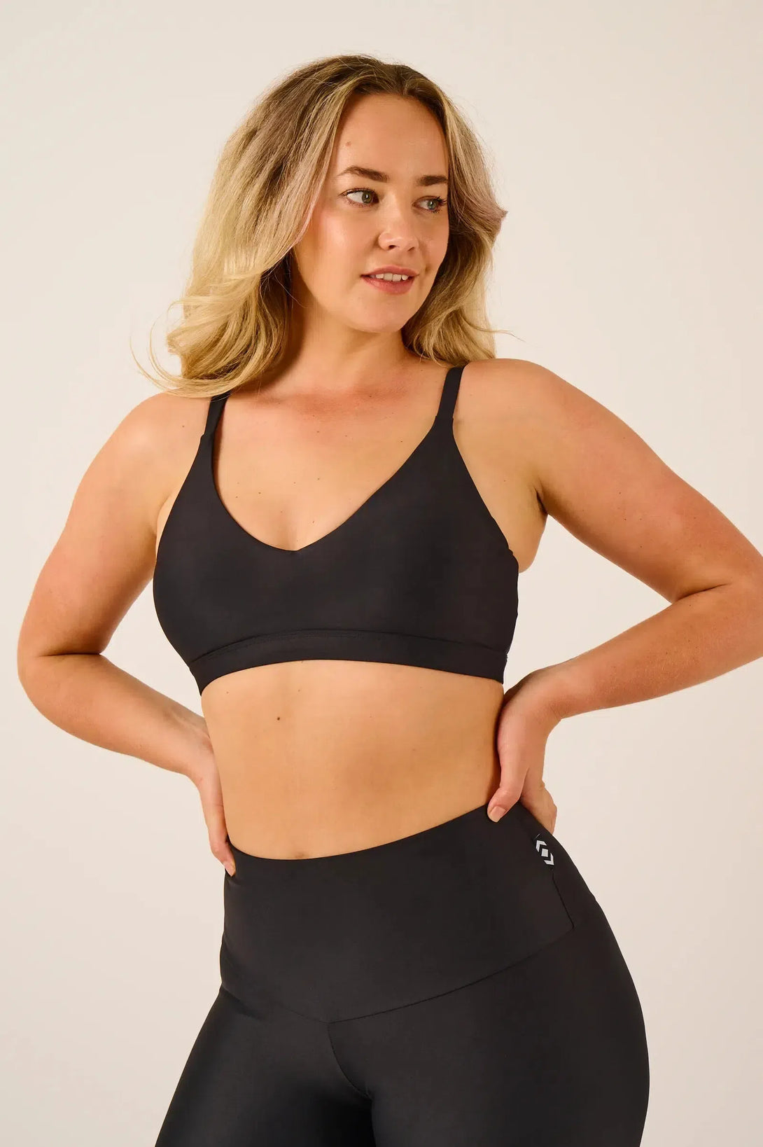 Performance Bralette Crop - Black-Activewear-Exoticathletica