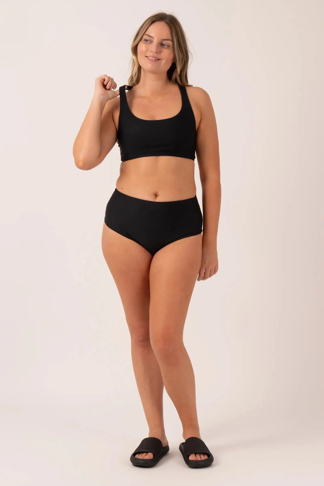 Performance Cross Over Bikini Top - Black-Activewear-Exoticathletica