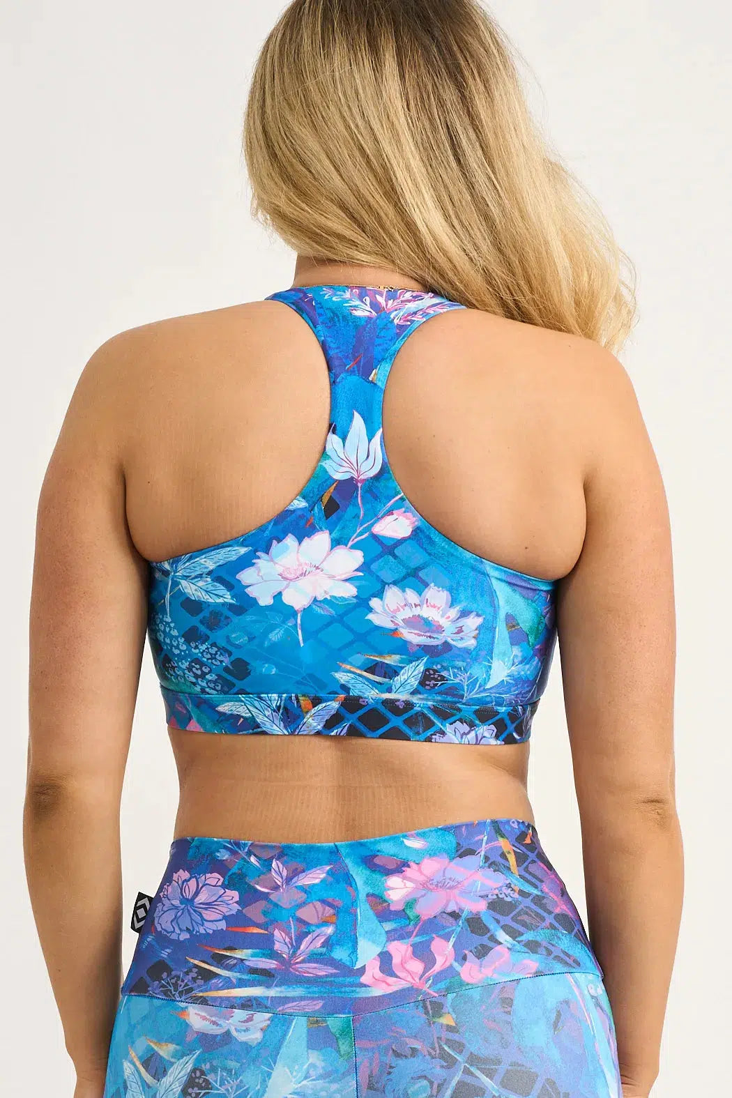 Performance Deep V Crop - Mermaid Mafia-Activewear-Exoticathletica