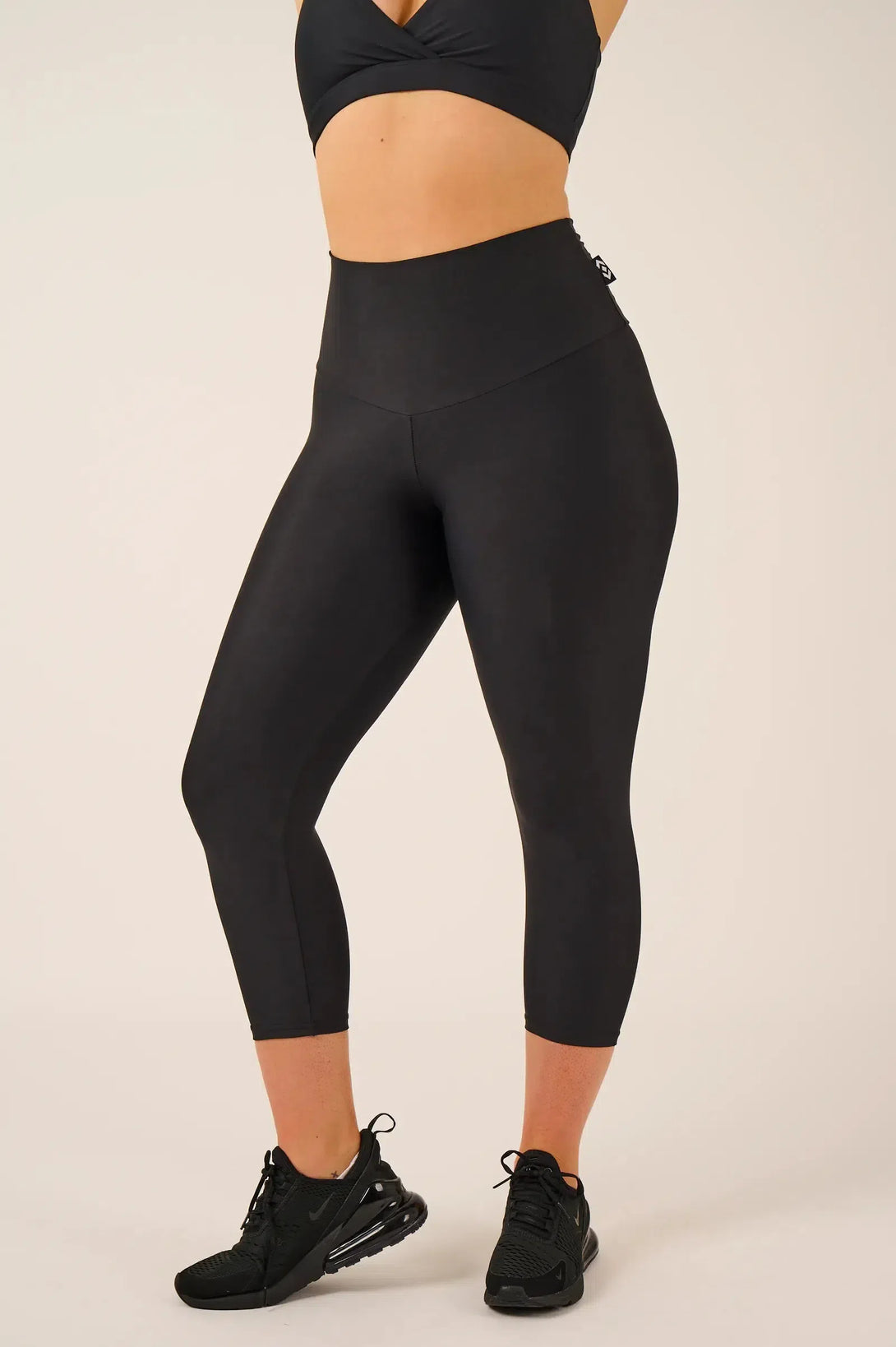 Performance Double Booty Scrunch High Waisted Capri Leggings - Black-Activewear-Exoticathletica