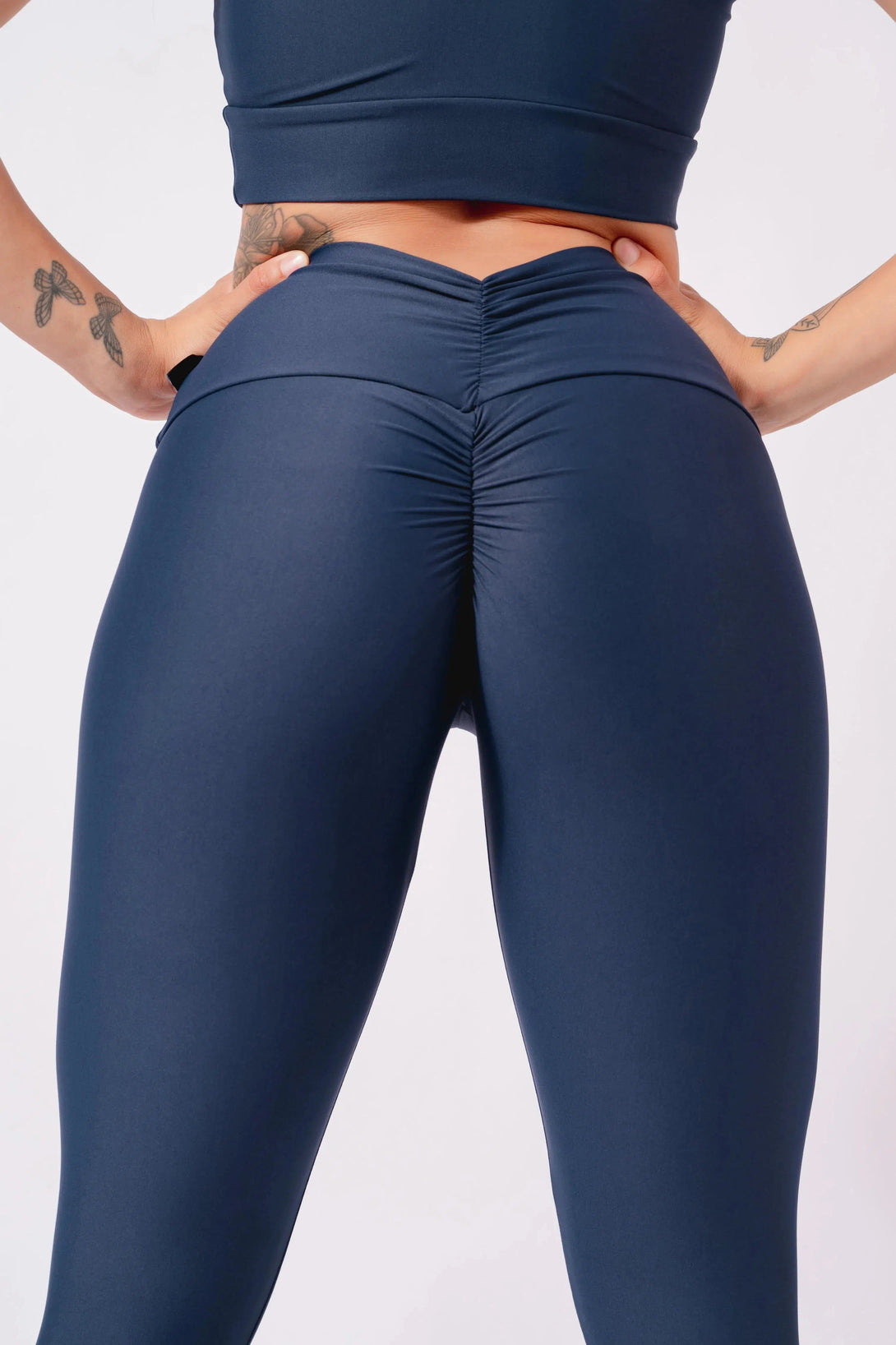 Performance Double Booty Scrunch High Waisted Capri Leggings - Dark Navy-Activewear-Exoticathletica