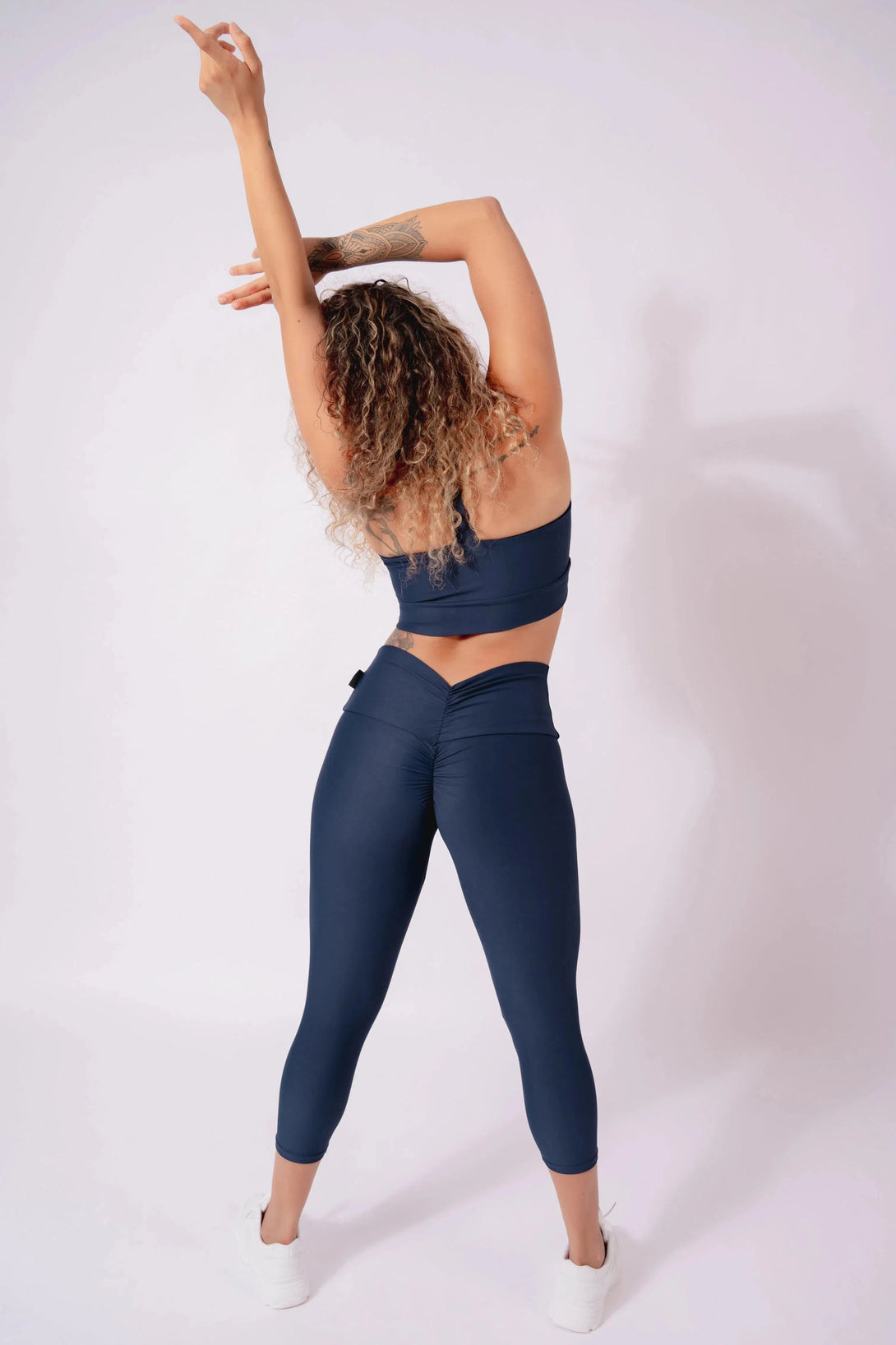 Performance Double Booty Scrunch High Waisted Capri Leggings - Dark Navy-Activewear-Exoticathletica