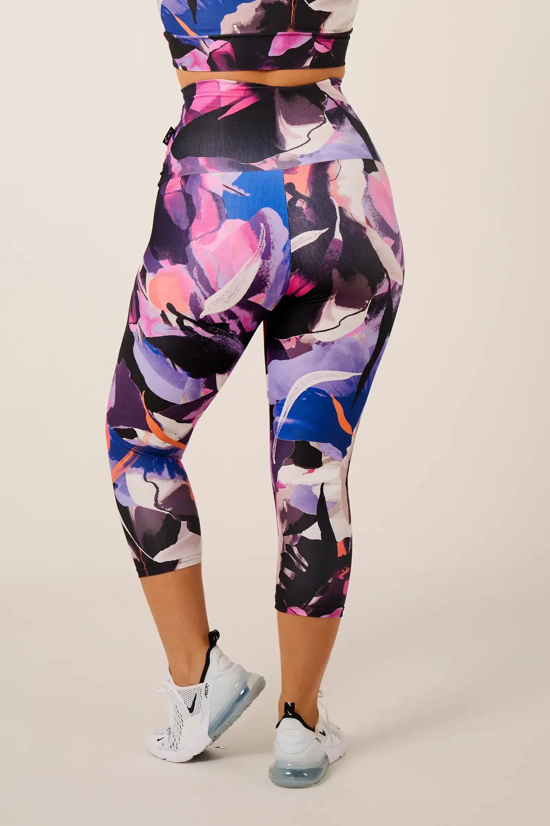 Performance Extra High Waisted Capri Legging - Calypso Nights-Activewear-Exoticathletica