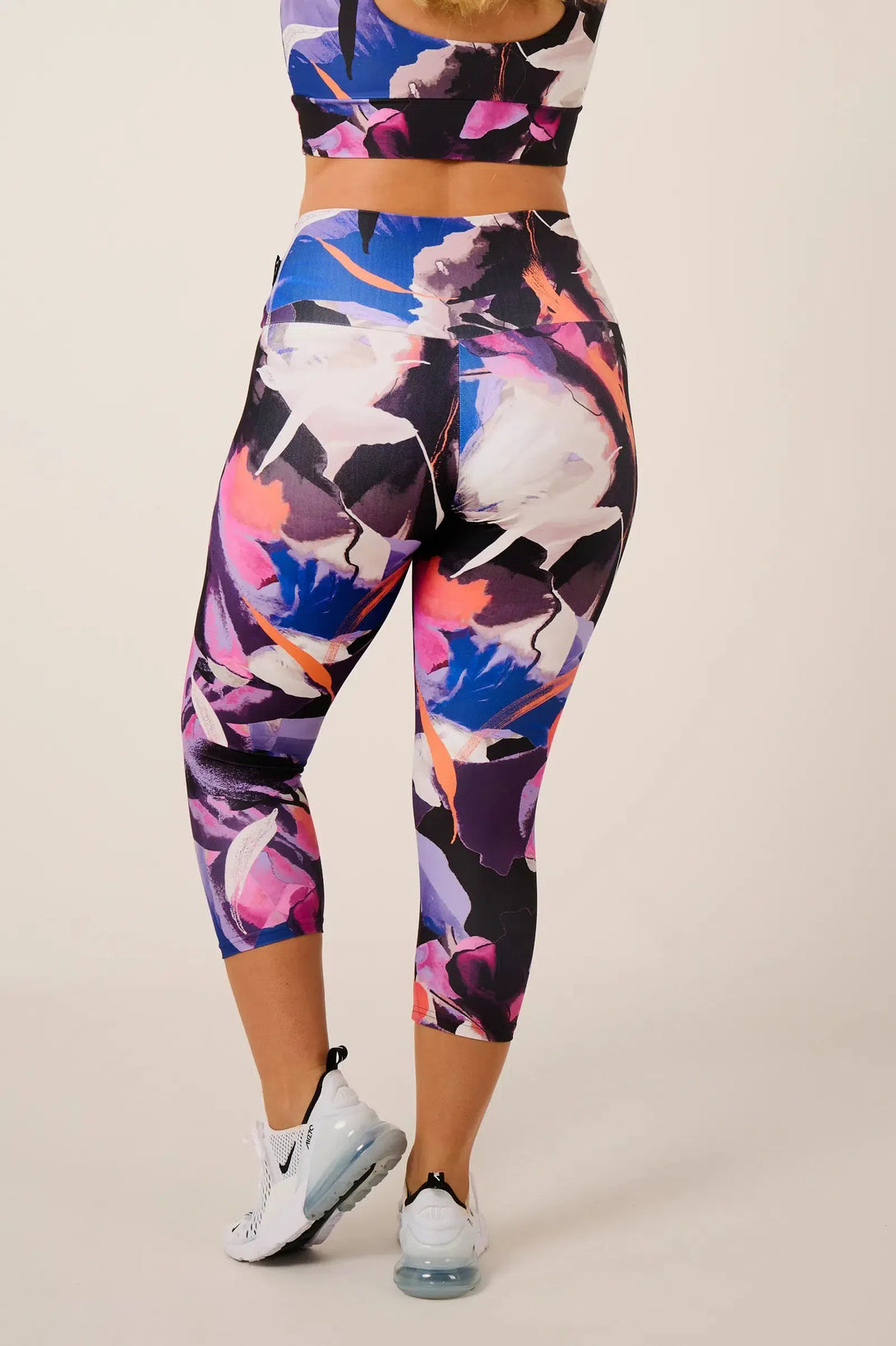 Performance High Waisted Capri Leggings - Calypso Nights-Activewear-Exoticathletica