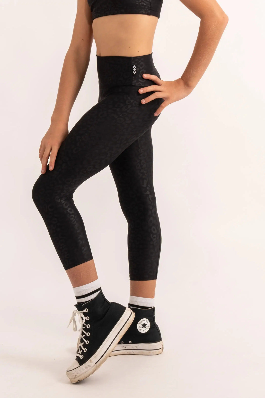 Performance Kids Capris - Black Exotic Touch Jag-Activewear-Exoticathletica