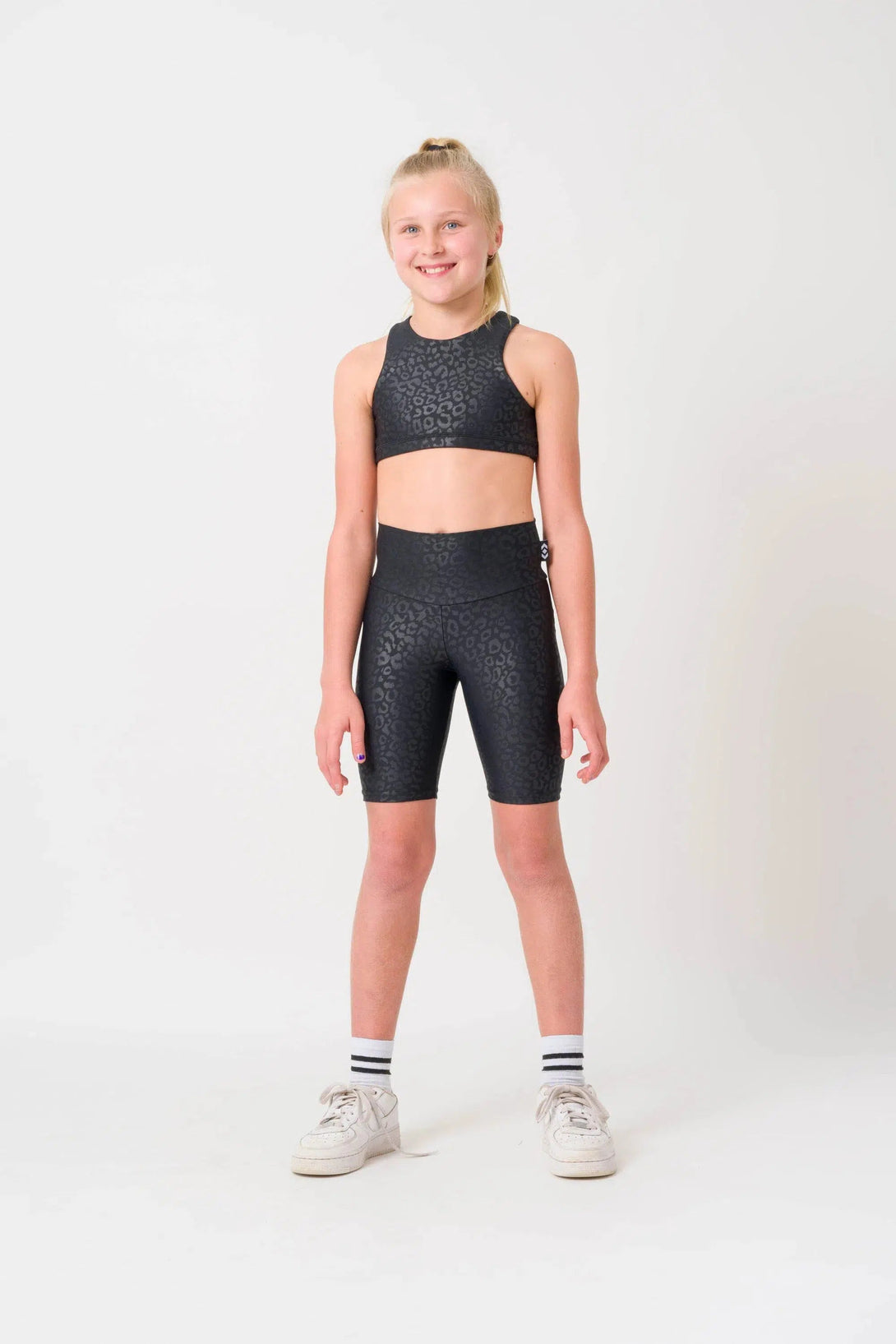 Performance Kids Long Shorts - Black Exotic Touch Jag-Activewear-Exoticathletica